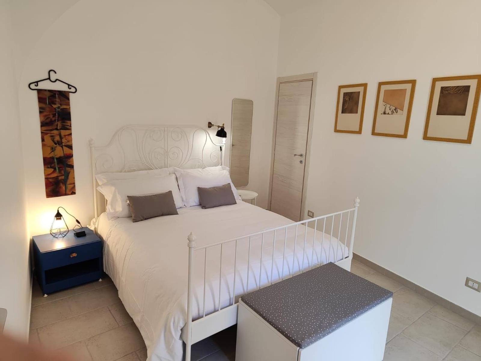 Large Double Room photo 2