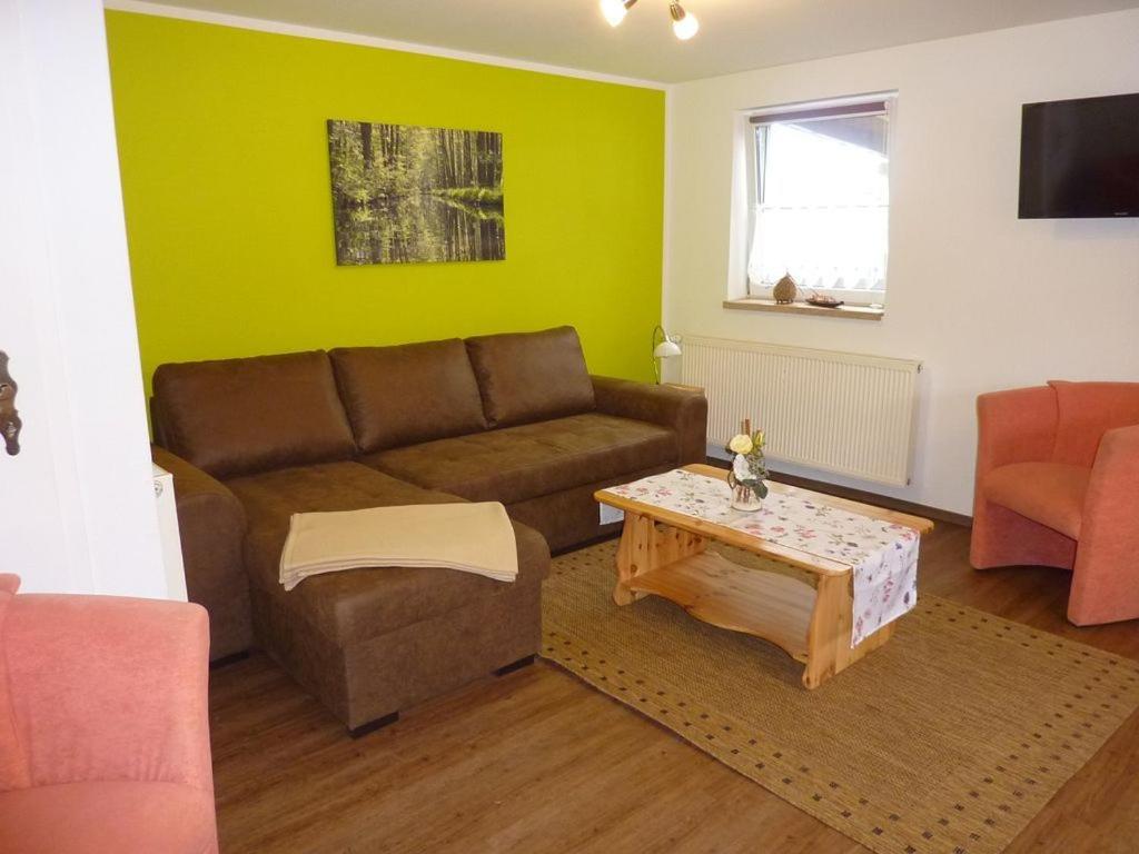 One-Bedroom Apartment photo 2