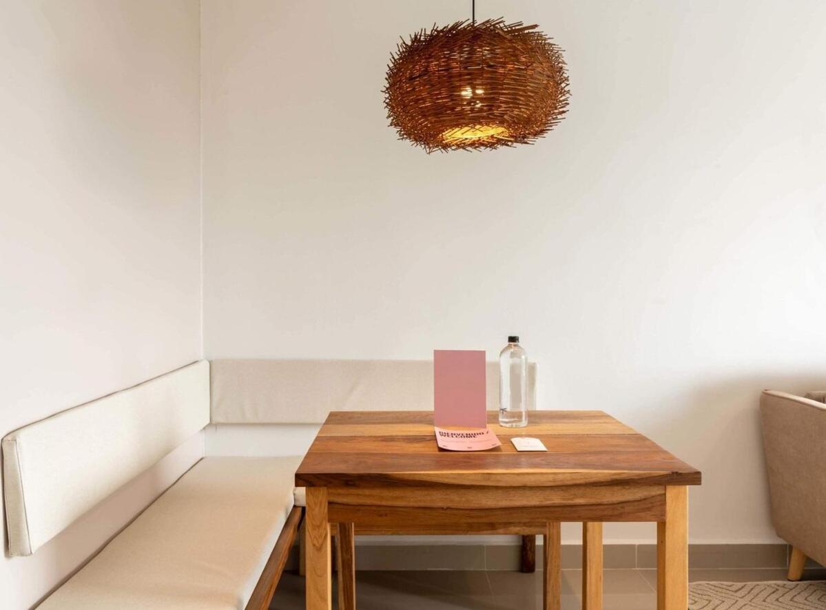 Studio Apartment with One Double Bed photo 3