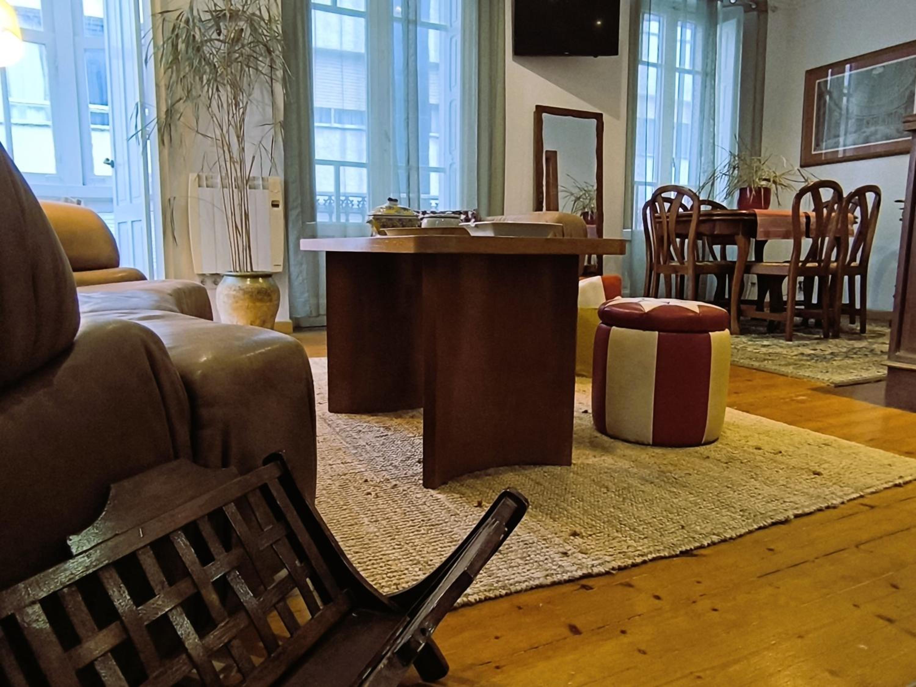 Apartamento con Balcón