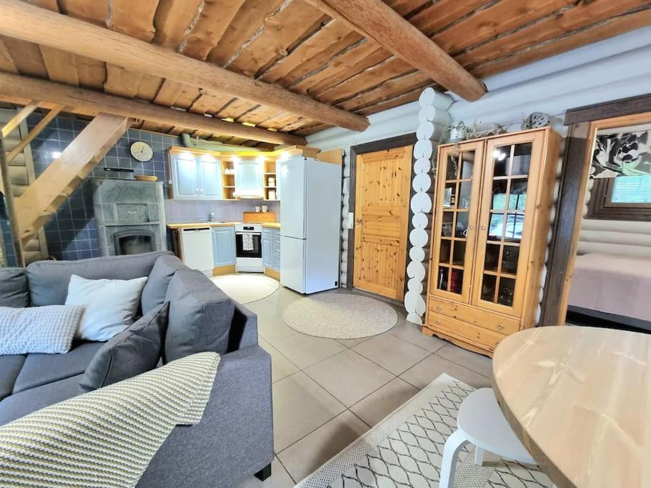 Three-Bedroom Chalet photo 3