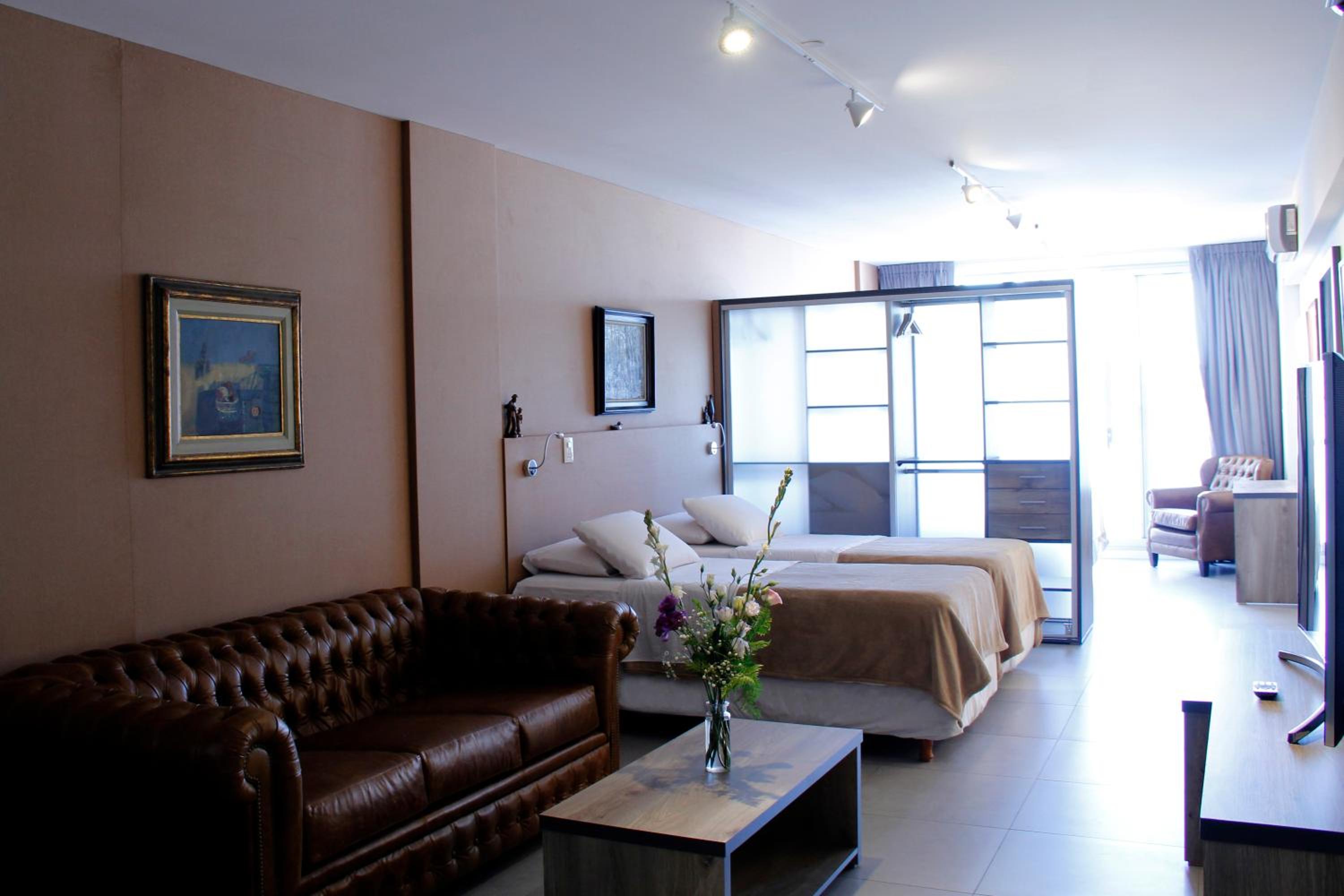 Deluxe Apartment with Balcony