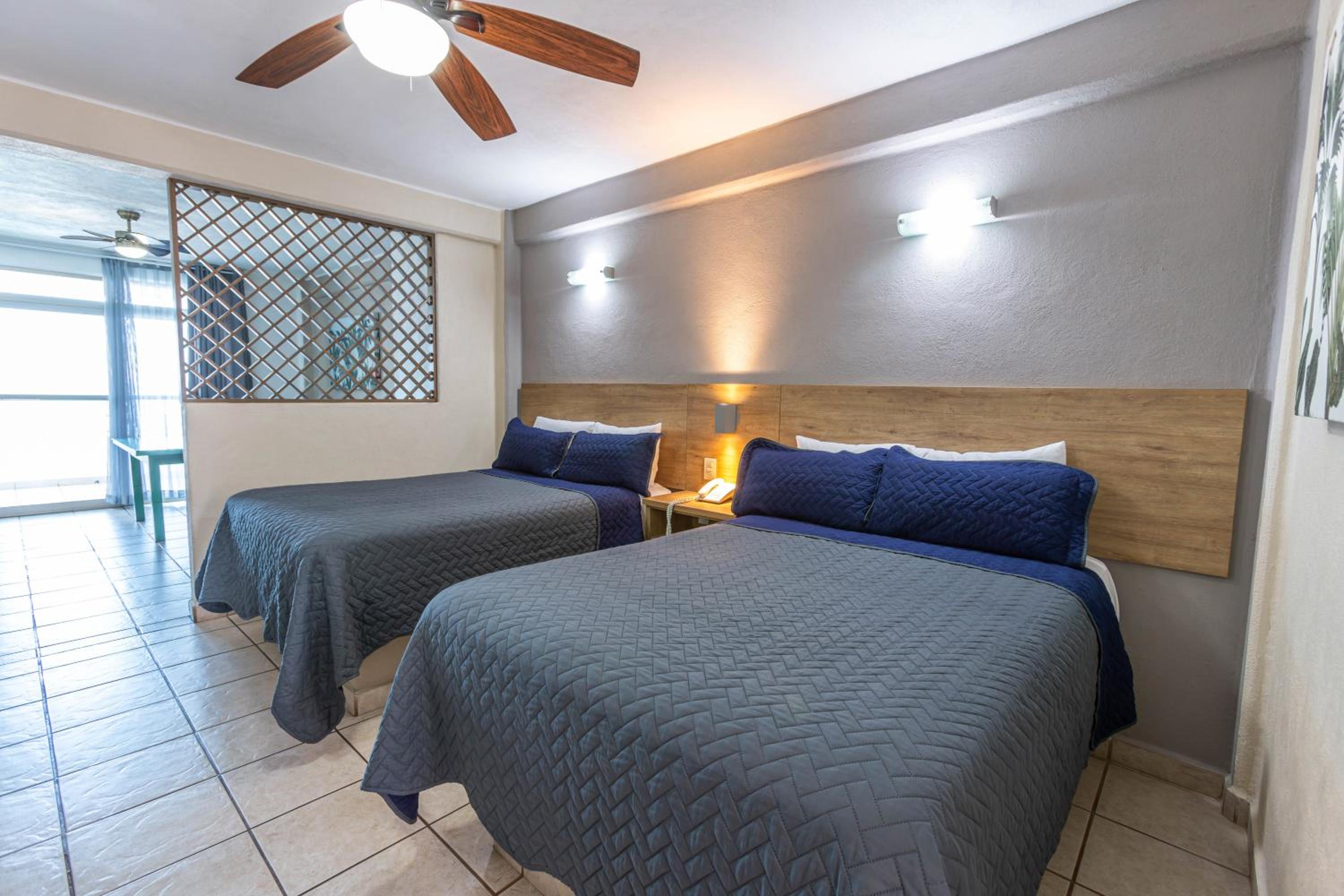 Suite with Garden View