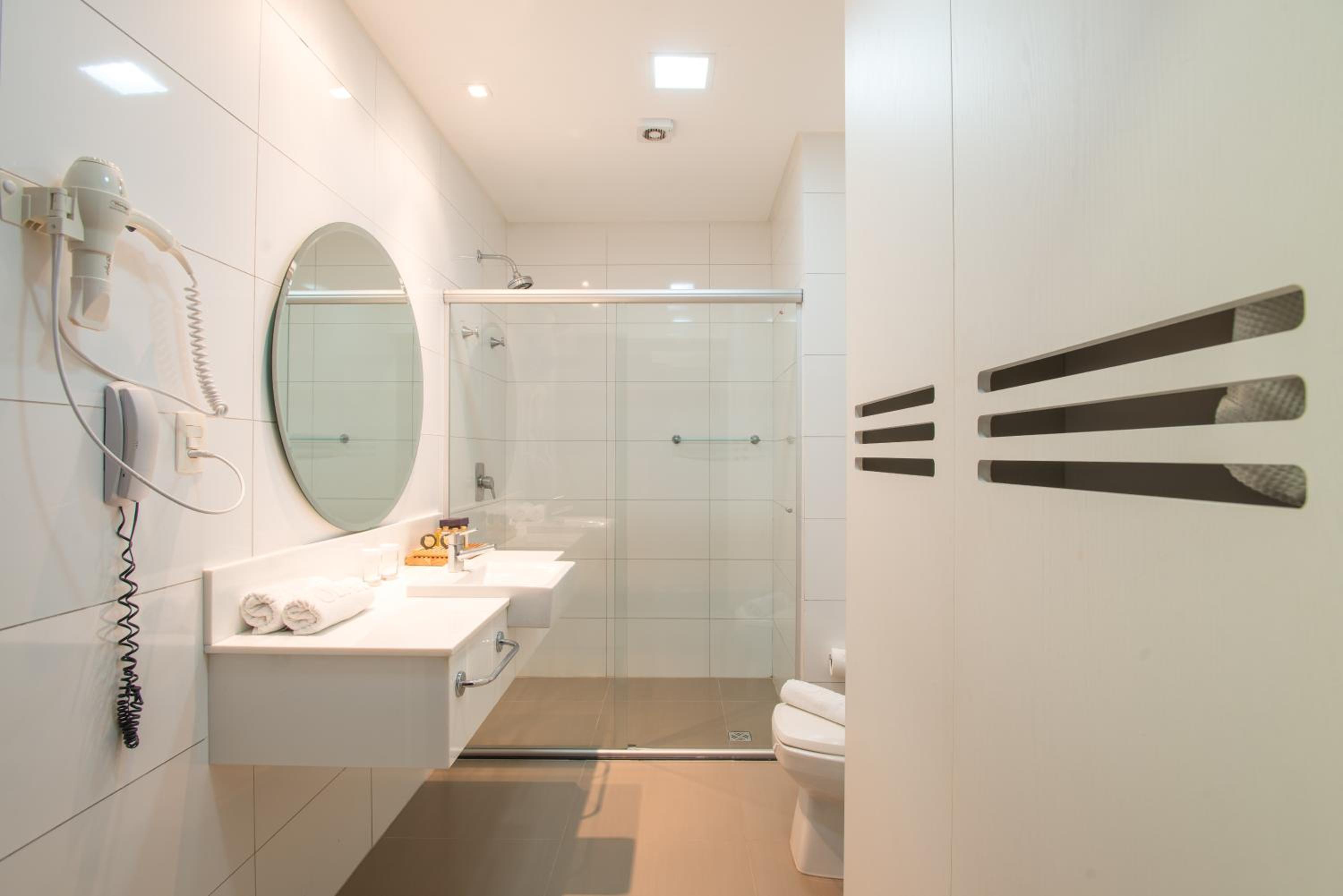 Superior Deluxe Double Room - Disability Access photo 3