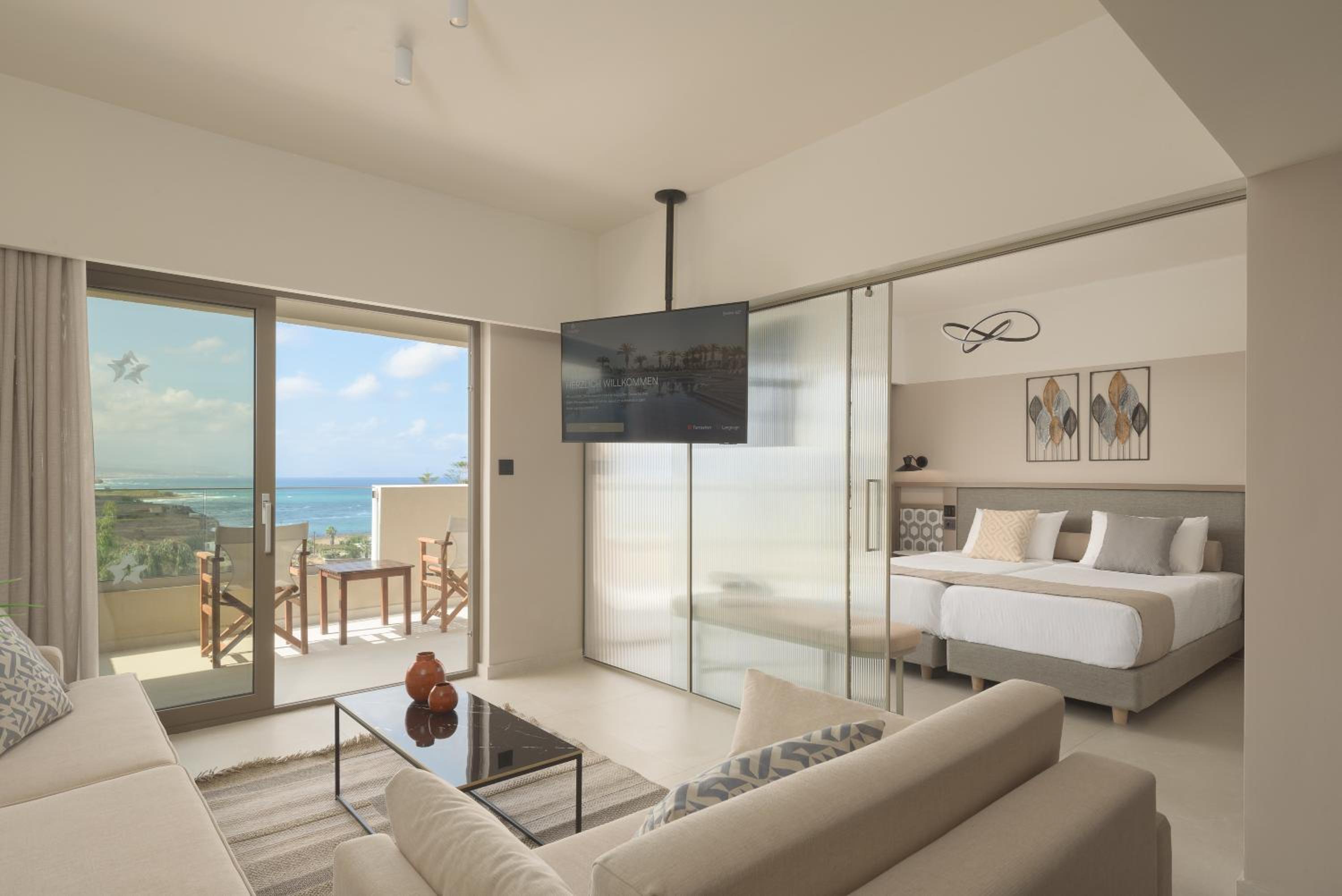Junior Suite Side Sea View - Photo 1