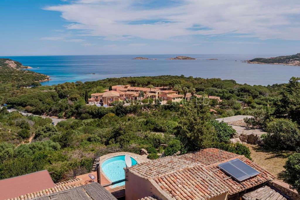 Villa photo 3