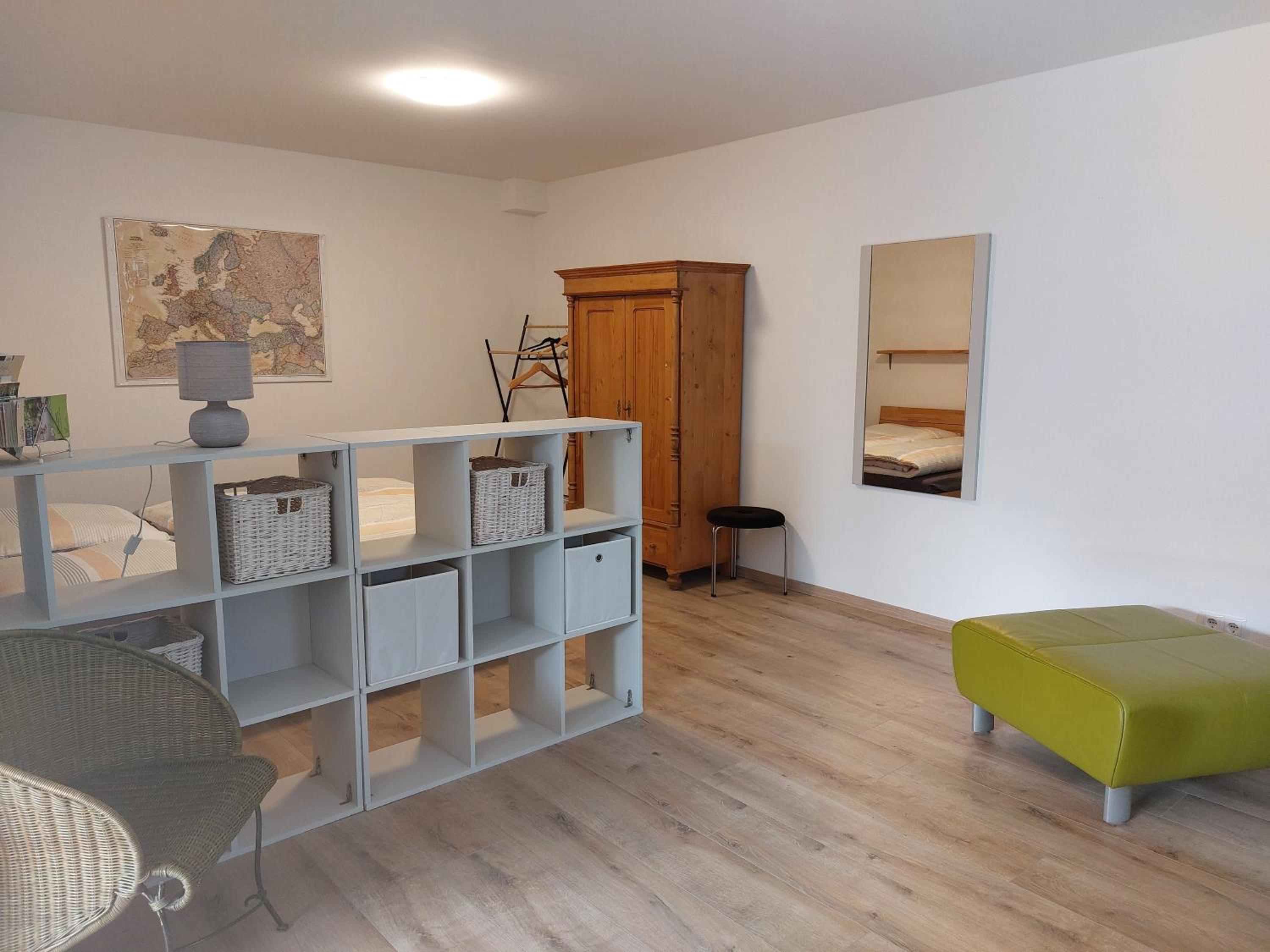 One-Bedroom Apartment photo 2