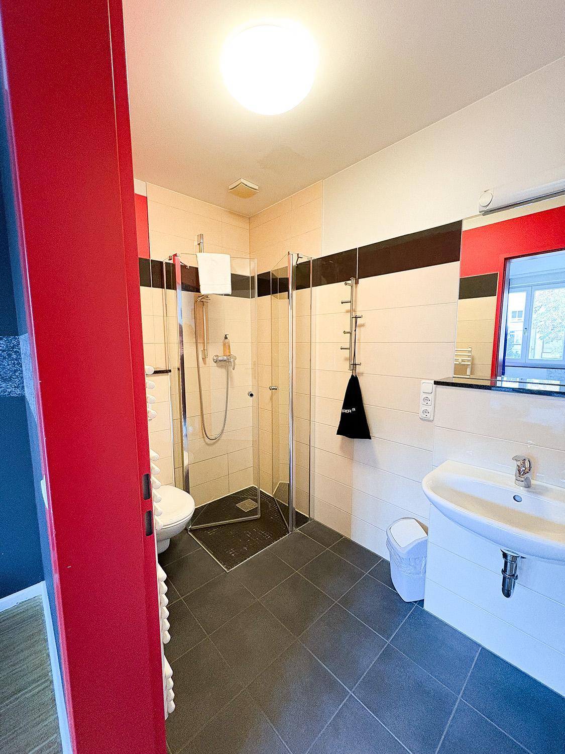 Comfort Single Room With Private Bathroom photo 3