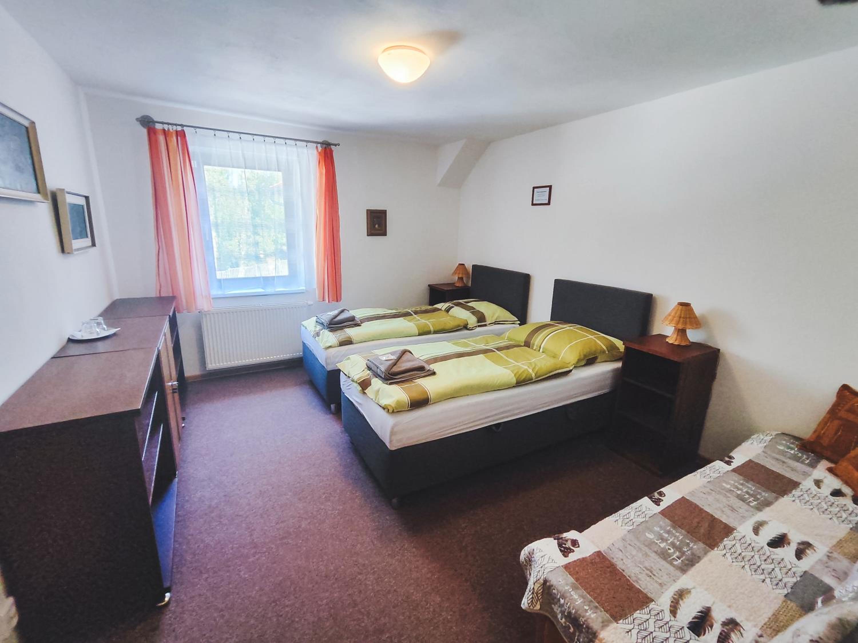 Double or Twin Room with Private Bathroom photo 1