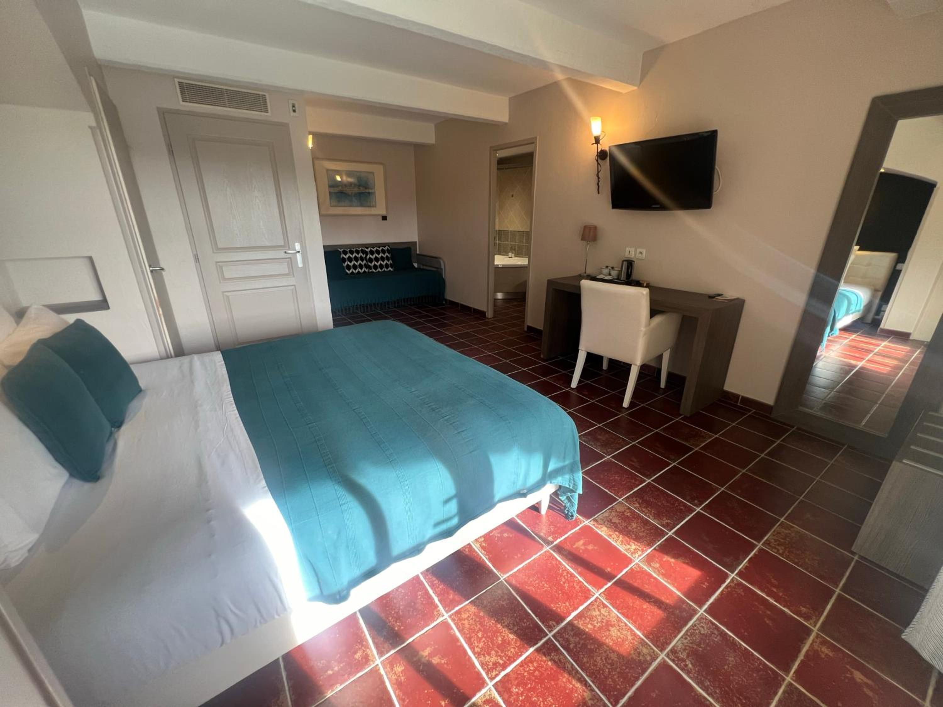 Double Room with Terrace photo 2
