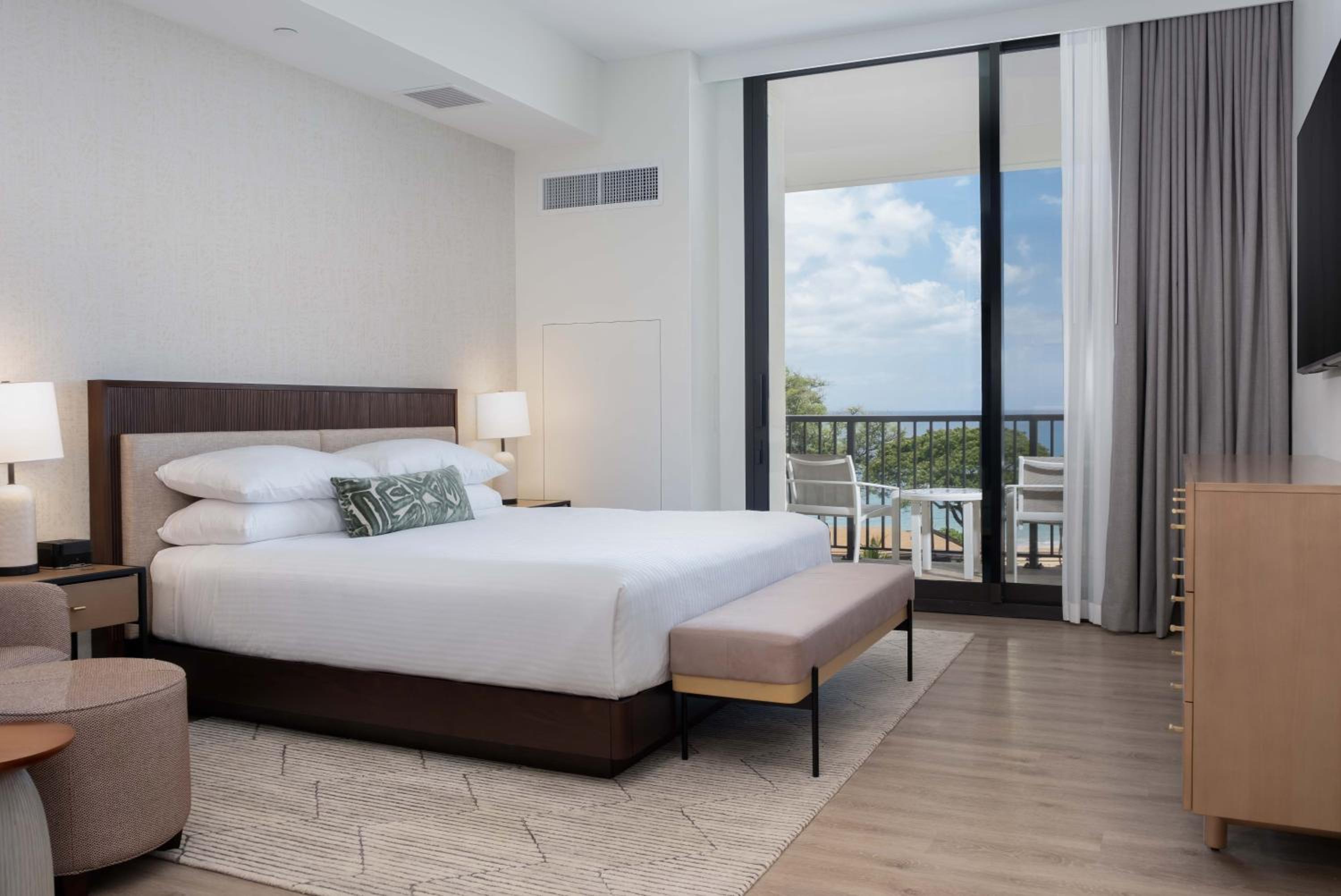 Kai Ocean View Ali’i Suite
