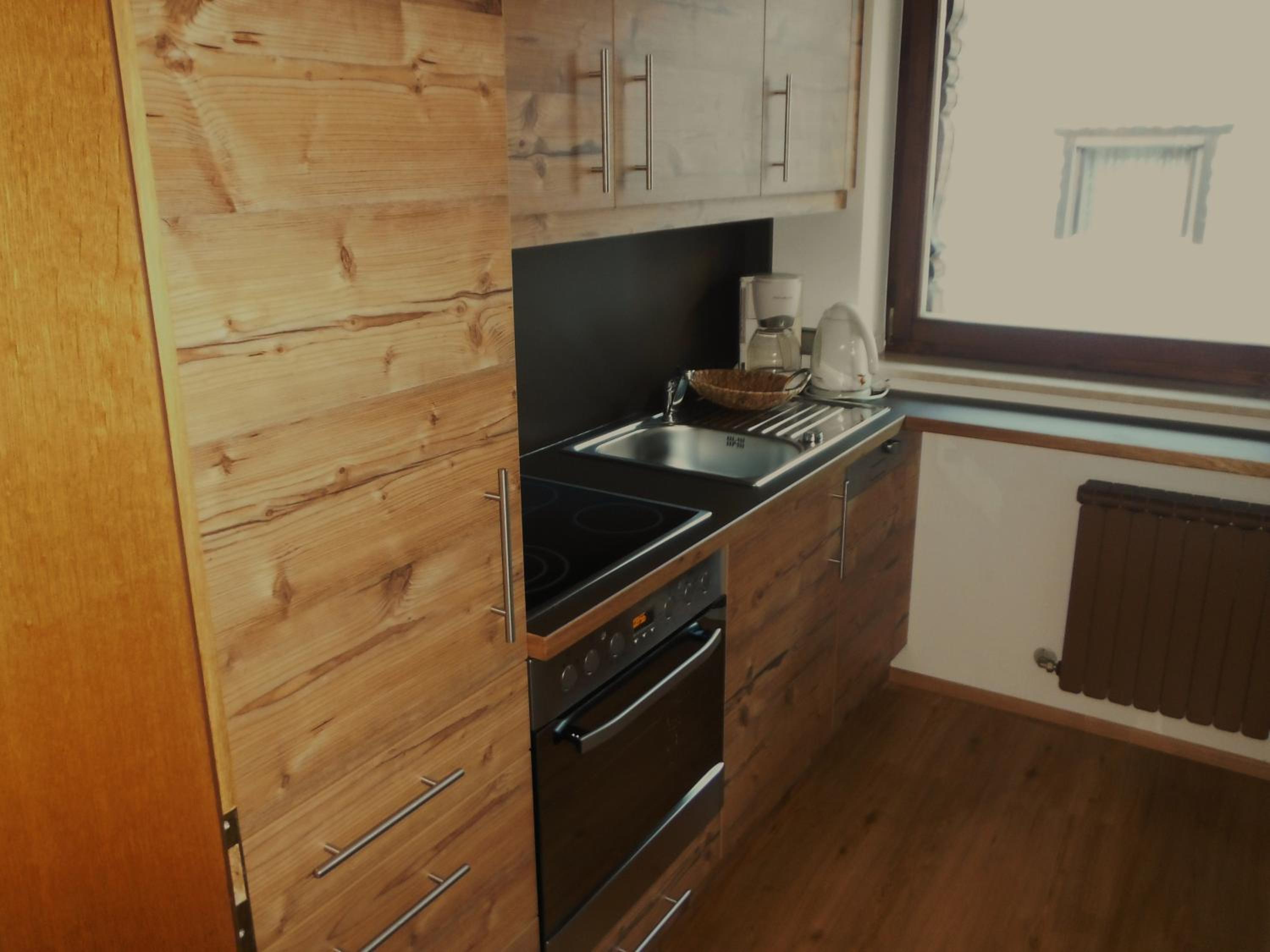Superior One-Bedroom Apartment (4 Adults) photo 3