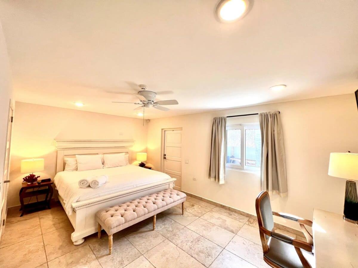 Villa photo 2