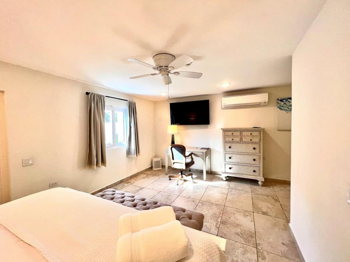 Villa photo 3