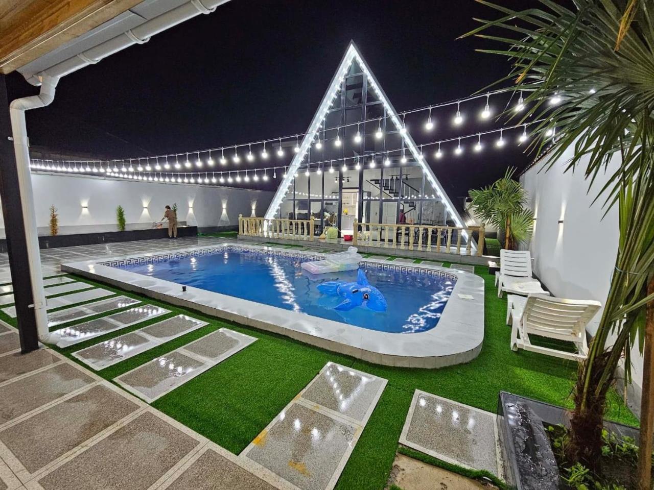 Villa photo 1