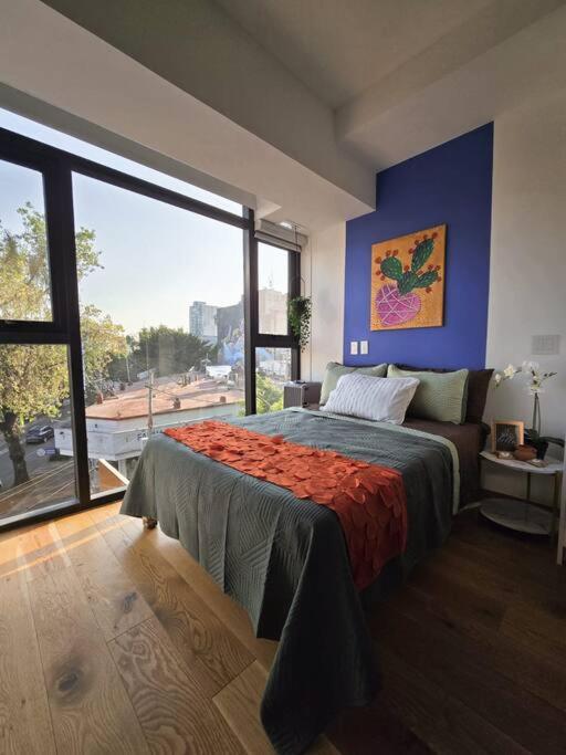 Studio Apartment photo 1