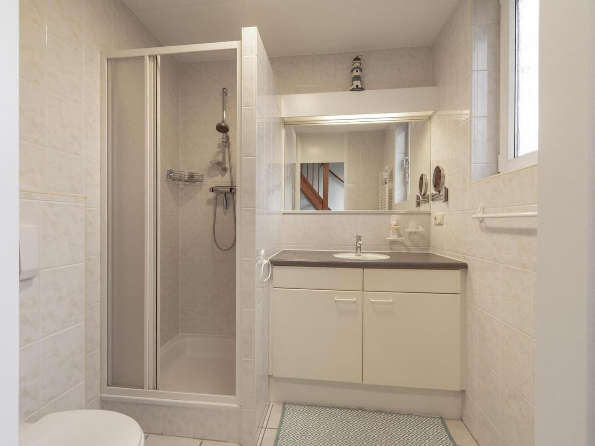 Two-Bedroom Holiday Home photo 2