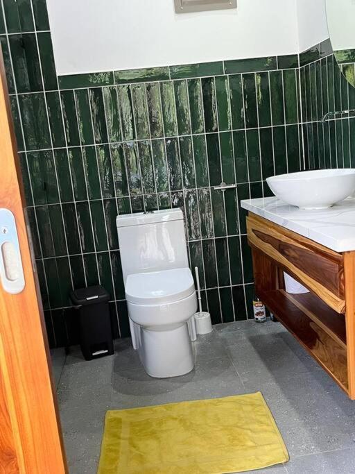 One-Bedroom House photo 2