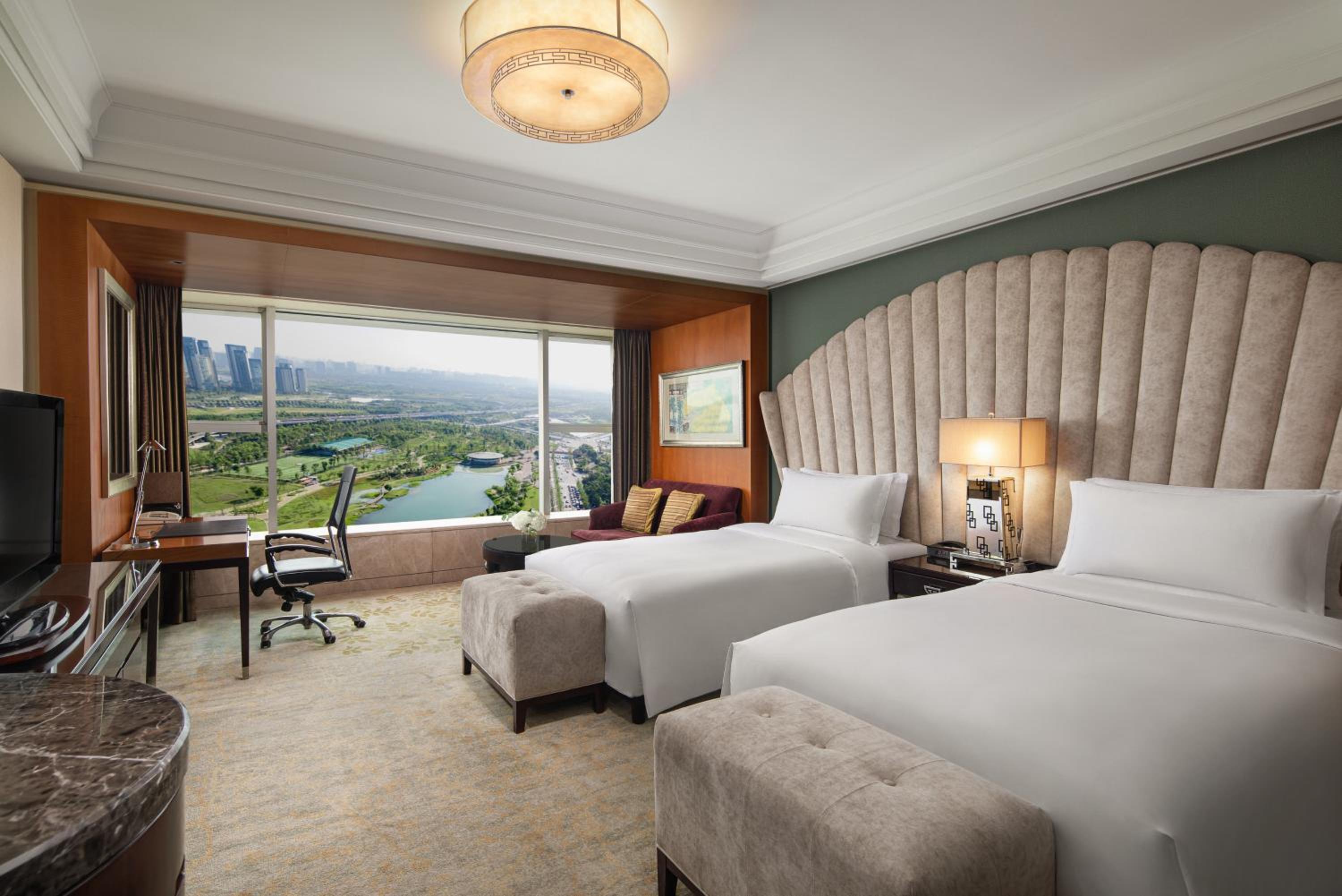 Premium Room - Photo 4