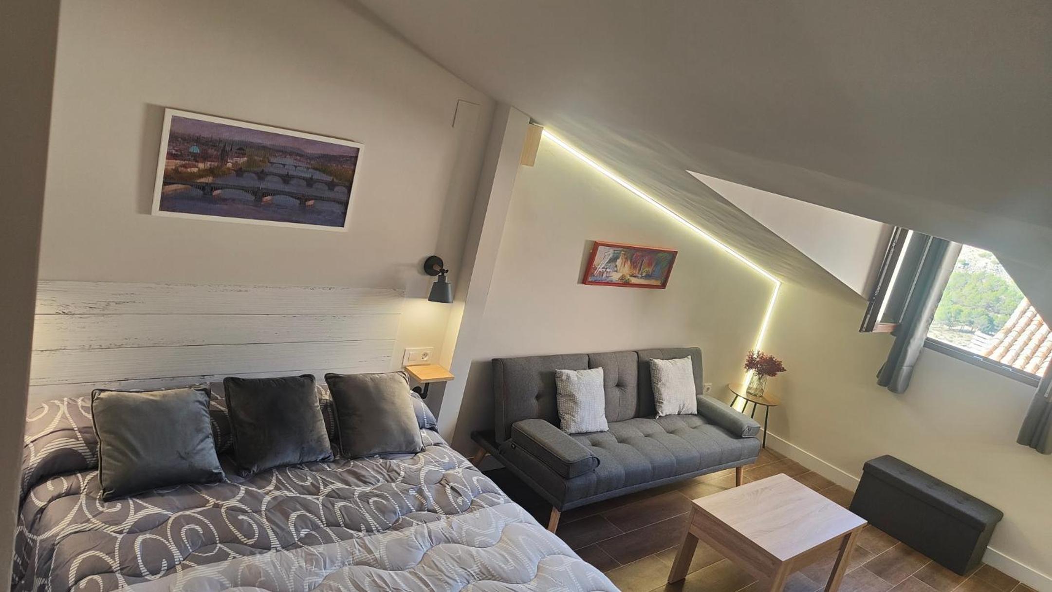 Estudio con terraza