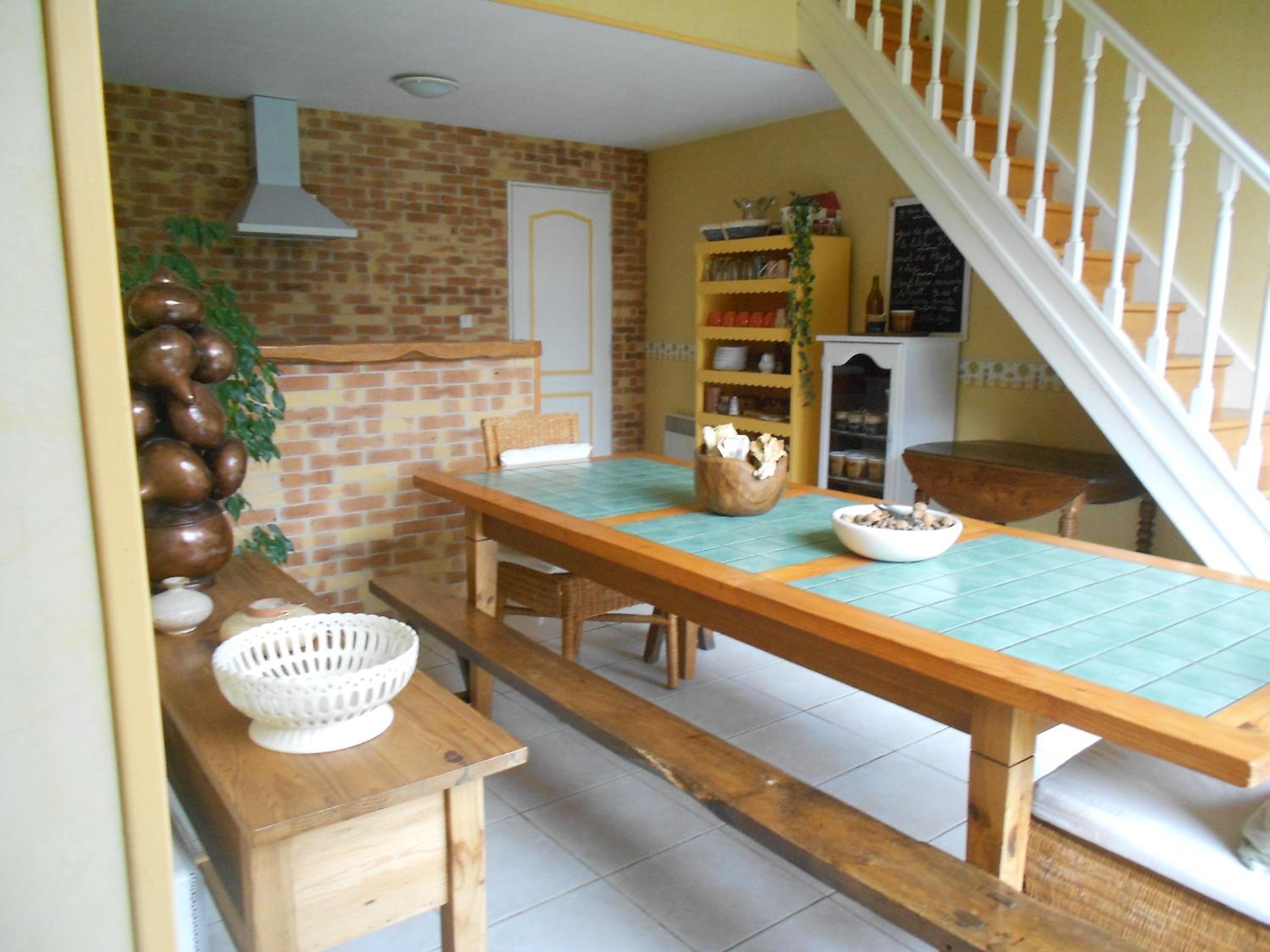 Double Room - Photo 12
