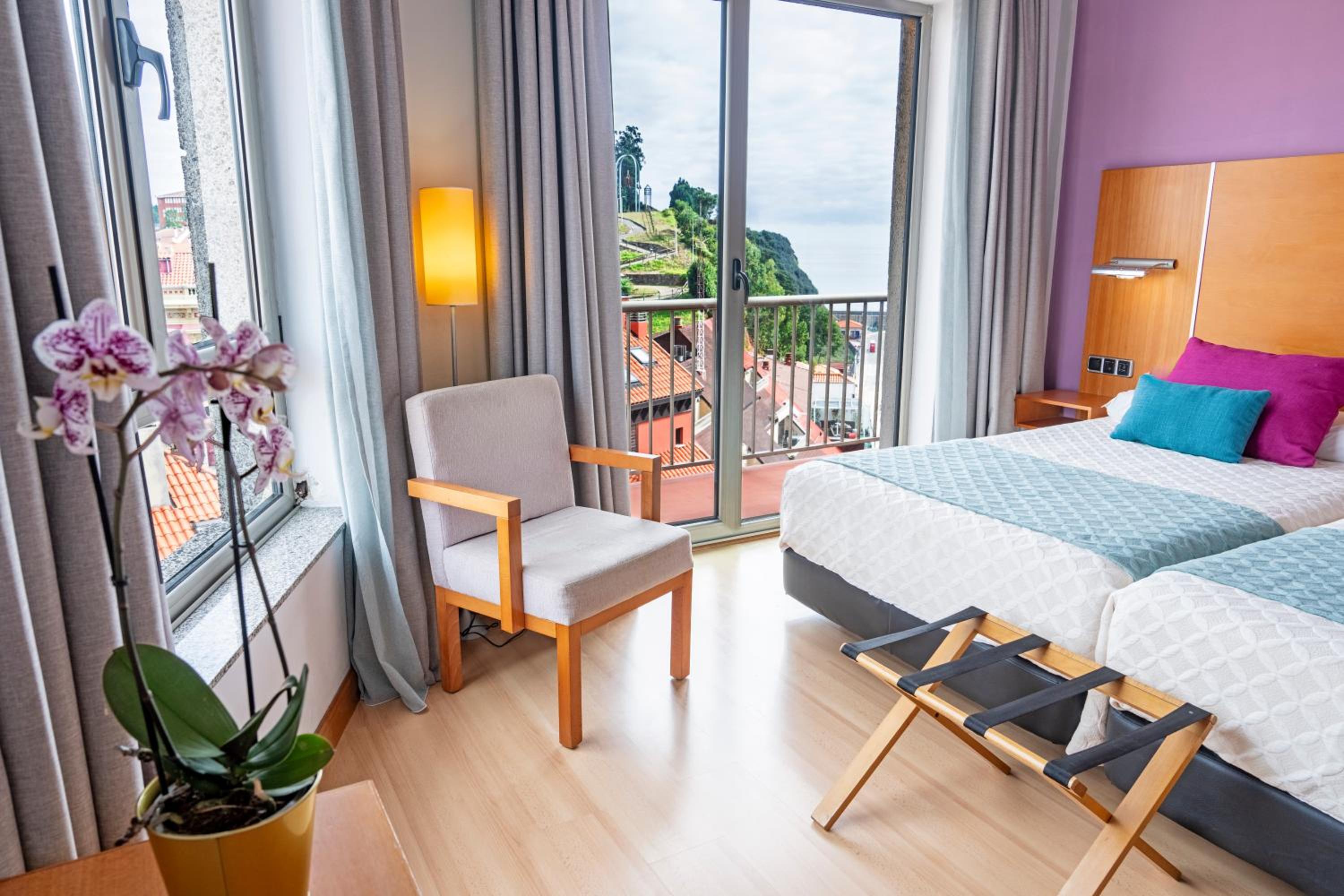 2 Single Beds, Superior Room, City View - Photo 1