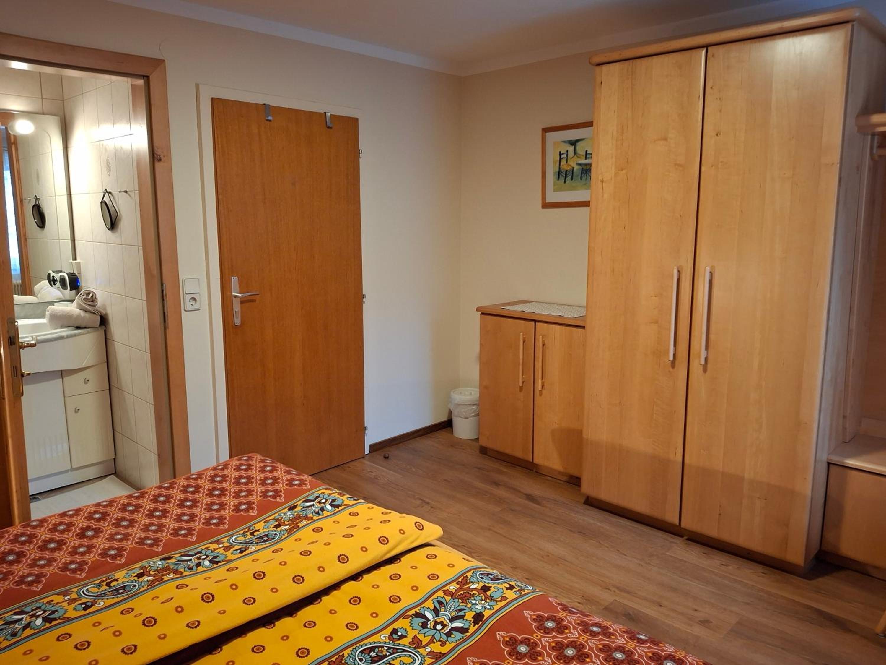 One-Bedroom Apartment - Photo 13
