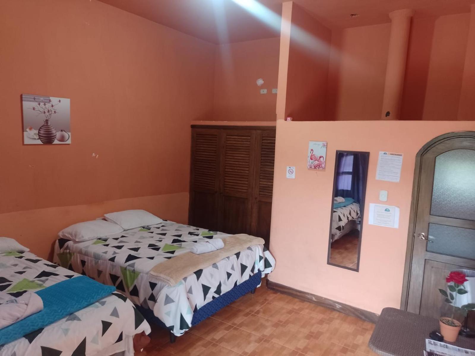 Double Room with Private Bathroom photo 1