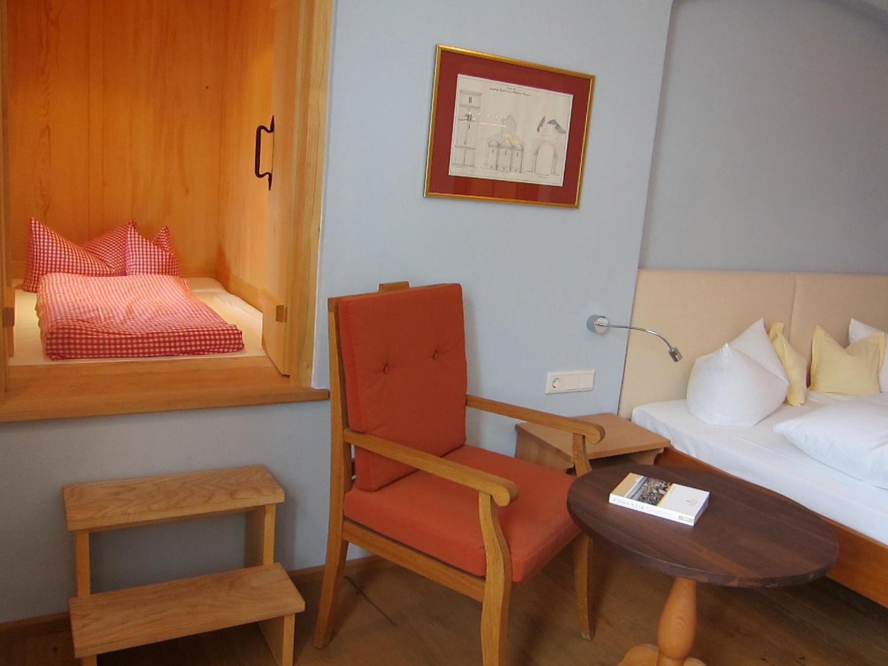 Double or Twin Room - Photo 5