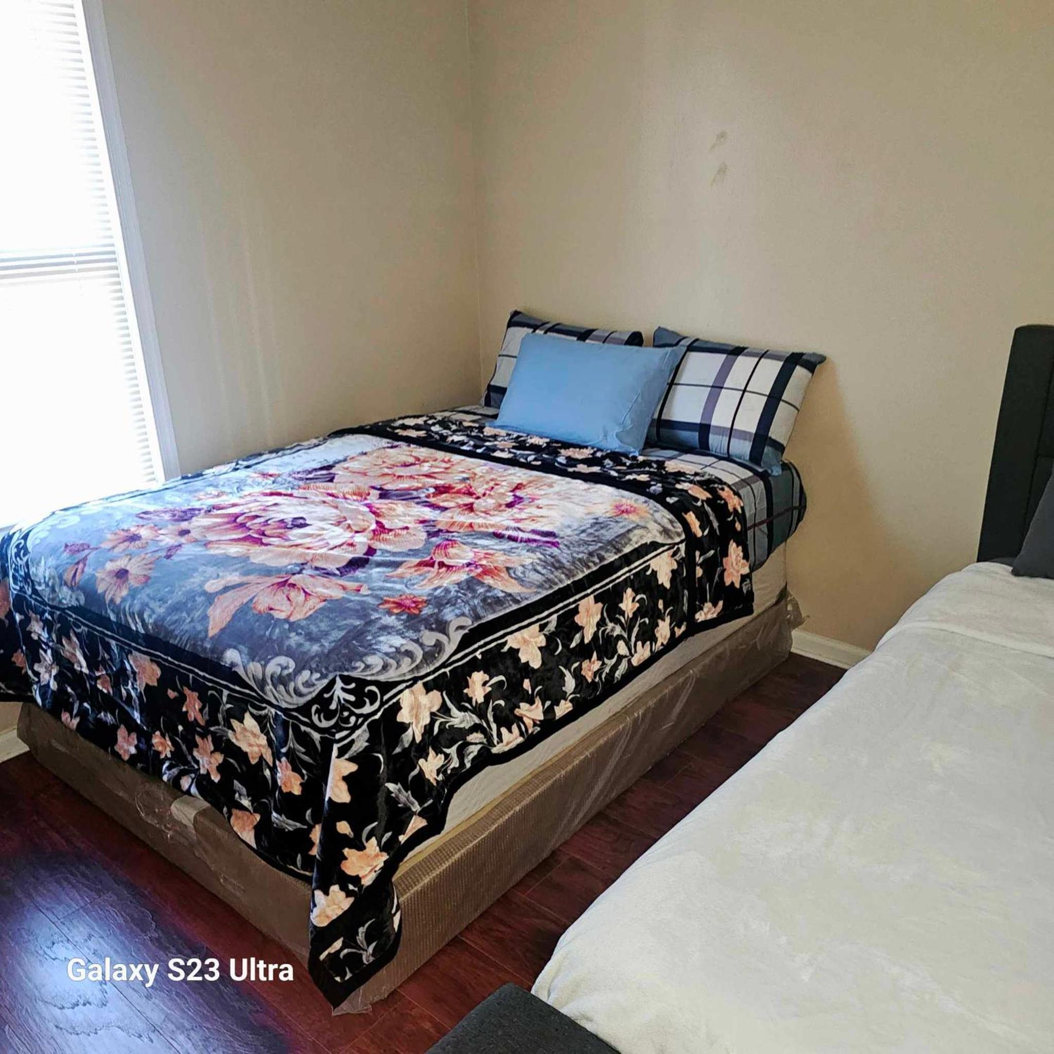 Double Room With Private Bathroom photo 1