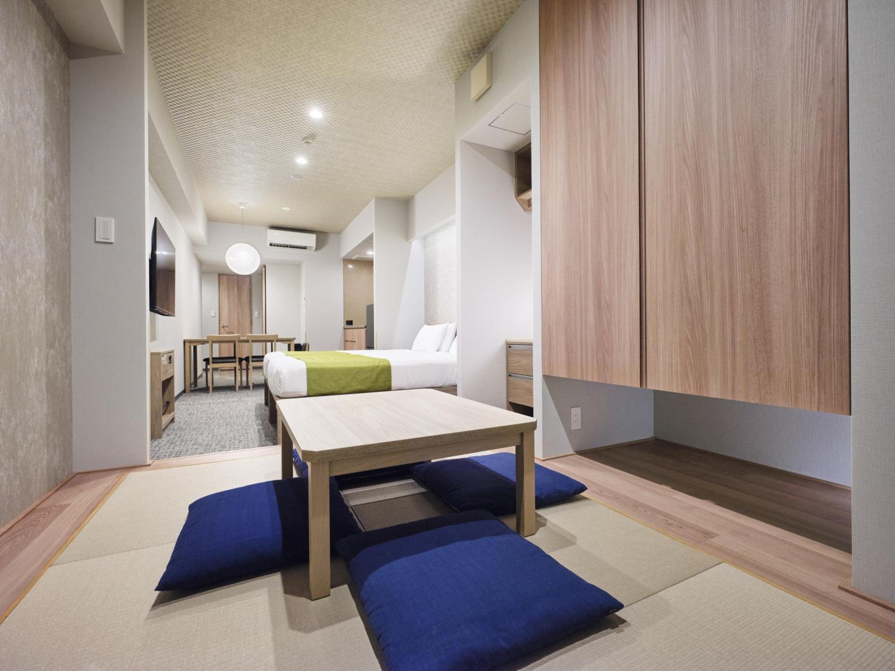 Deluxe Japanese Room with Washing Machine photo 1