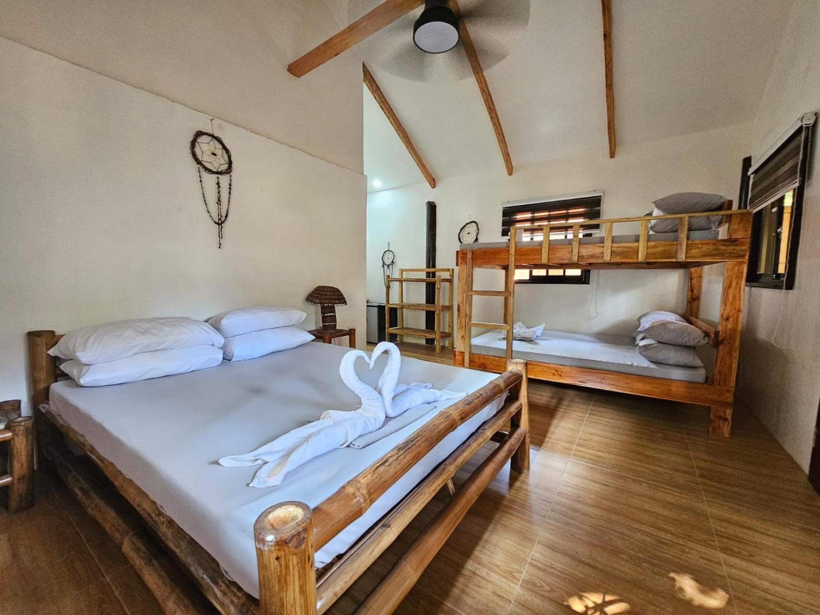 Double Room with Extra Bed - Photo 1