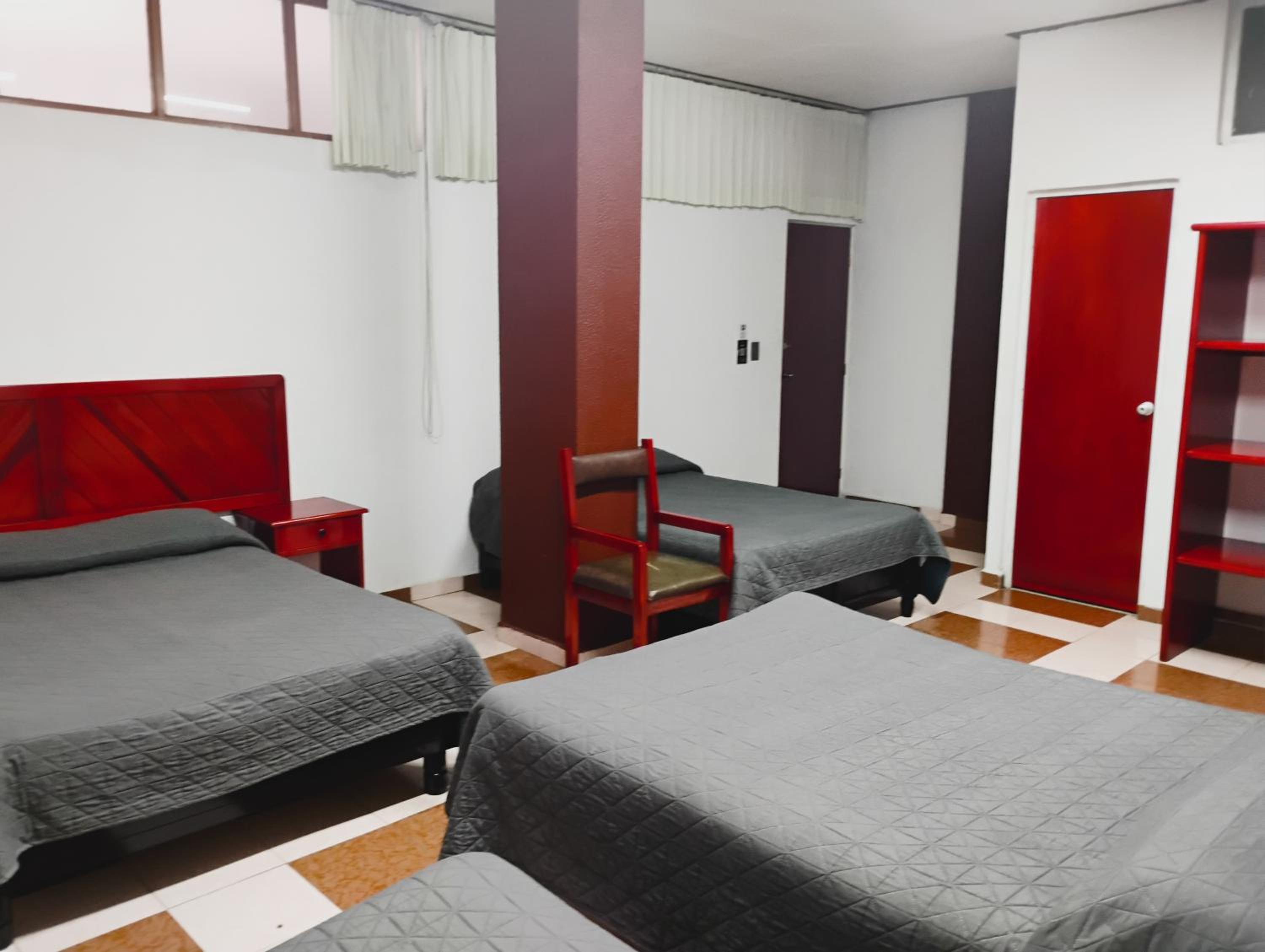 Classic Quadruple Room