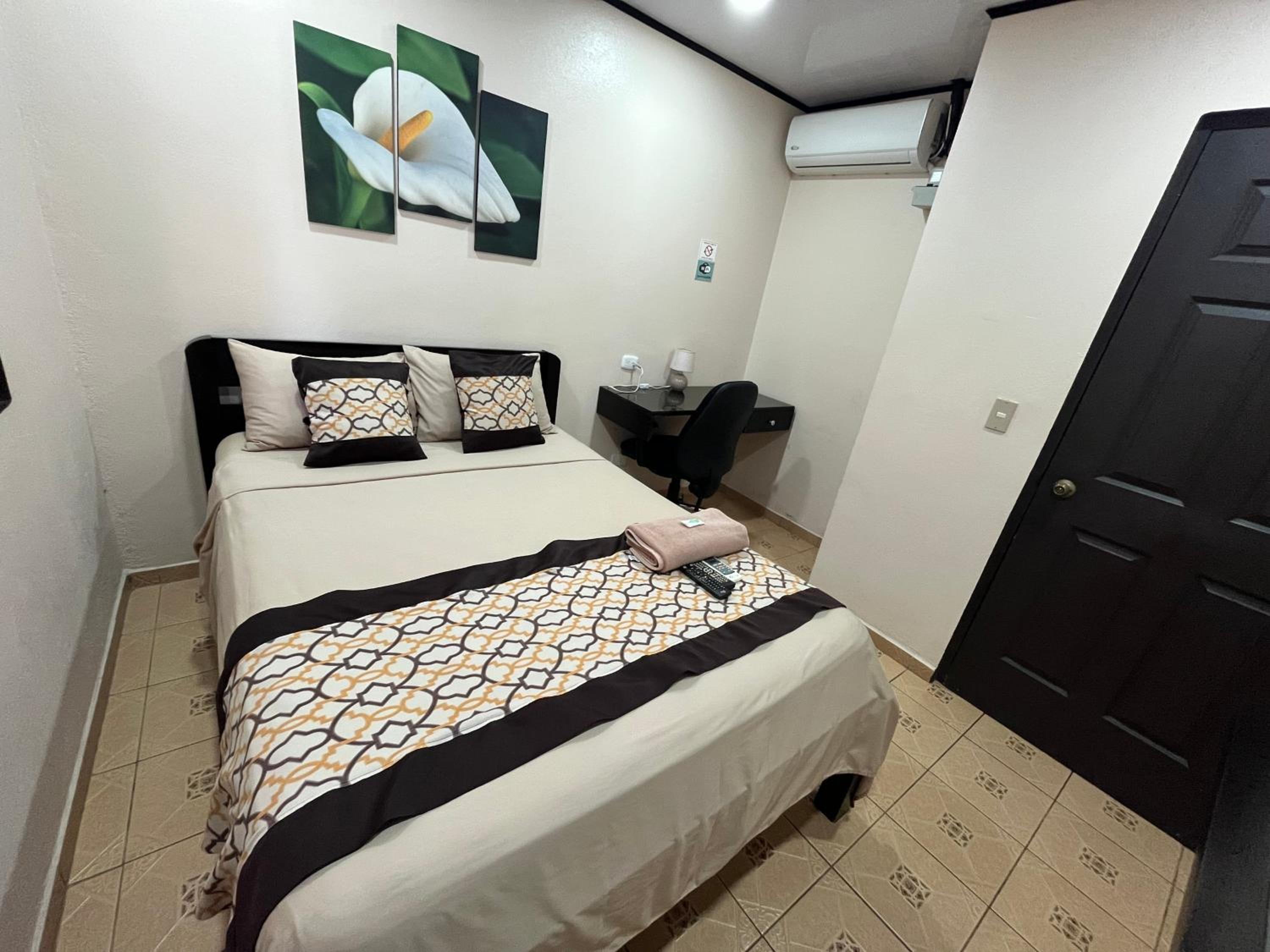 Double Room photo 3
