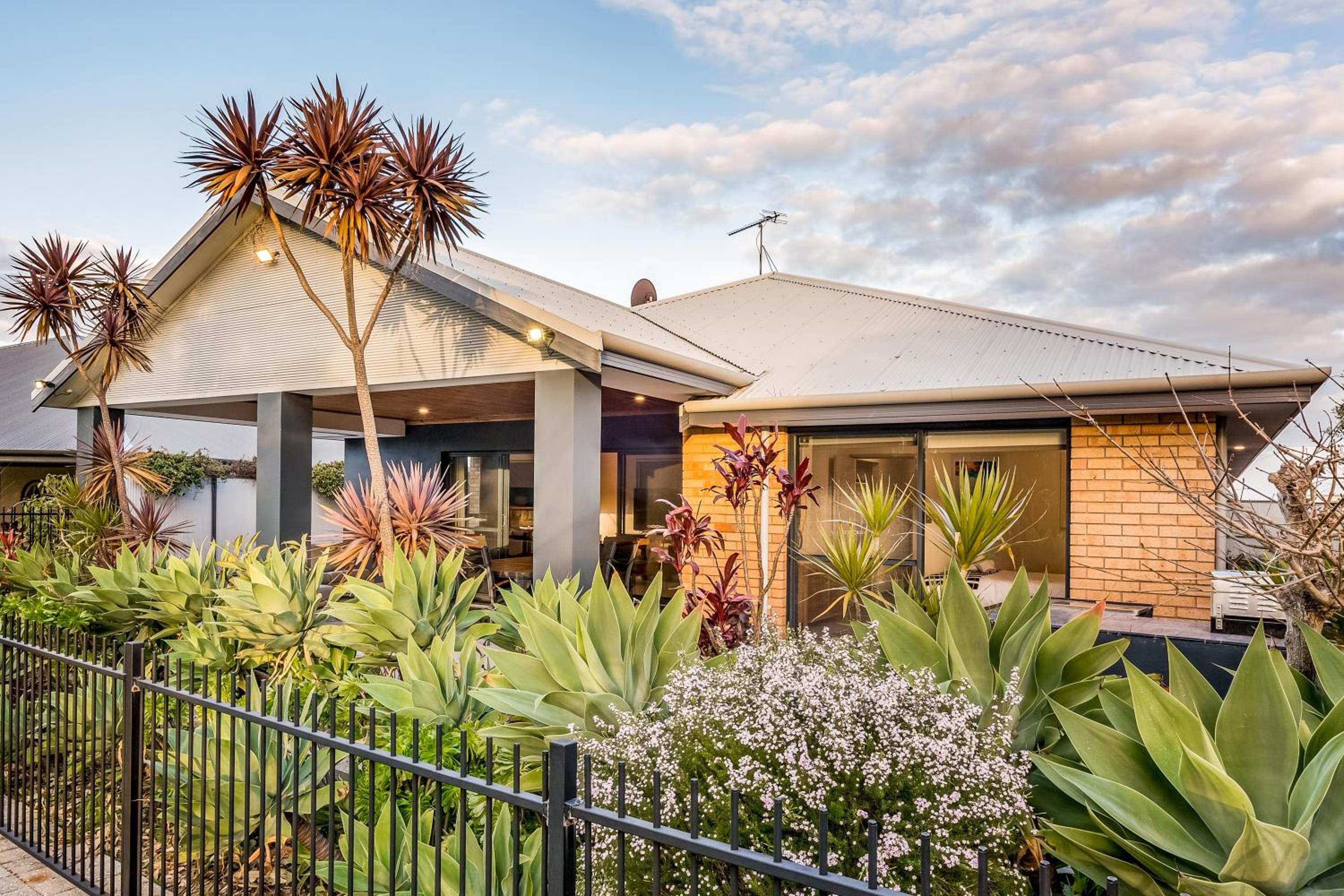 Four-Bedroom Holiday Home photo 2