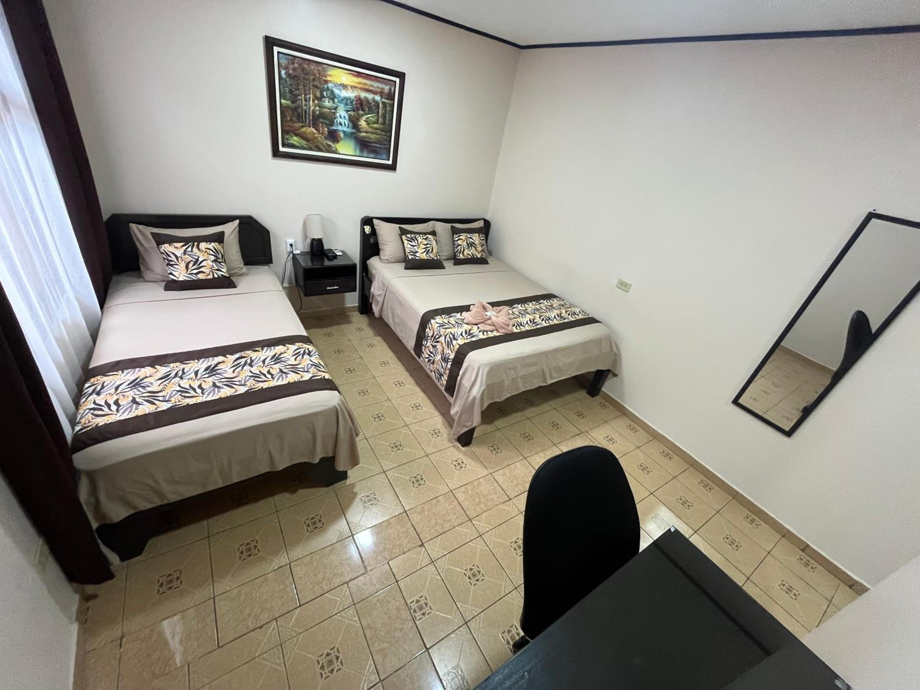 Twin Room photo 2