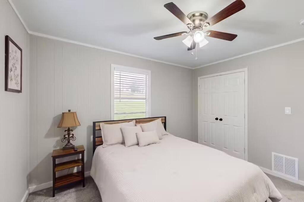 Two-Bedroom House photo 1