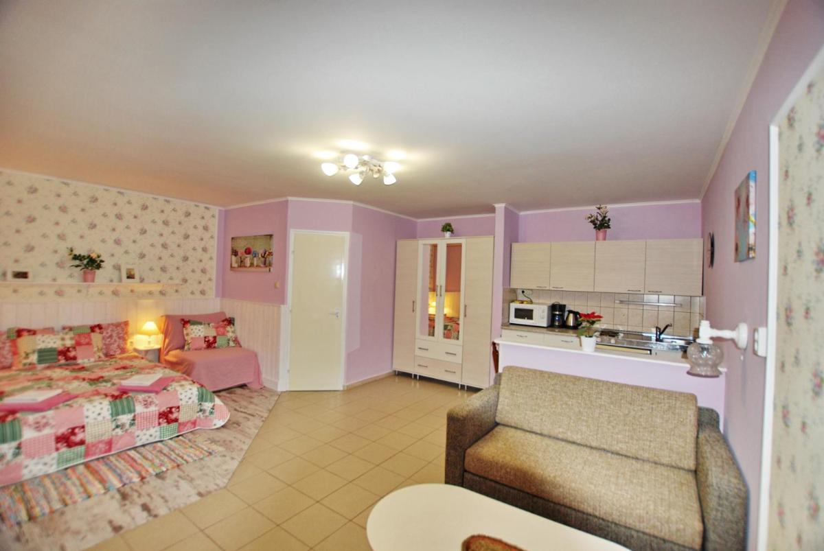 Deluxe Apartment photo 1