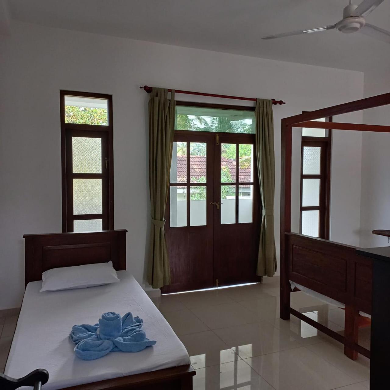 Triple Room with Balcony photo 3