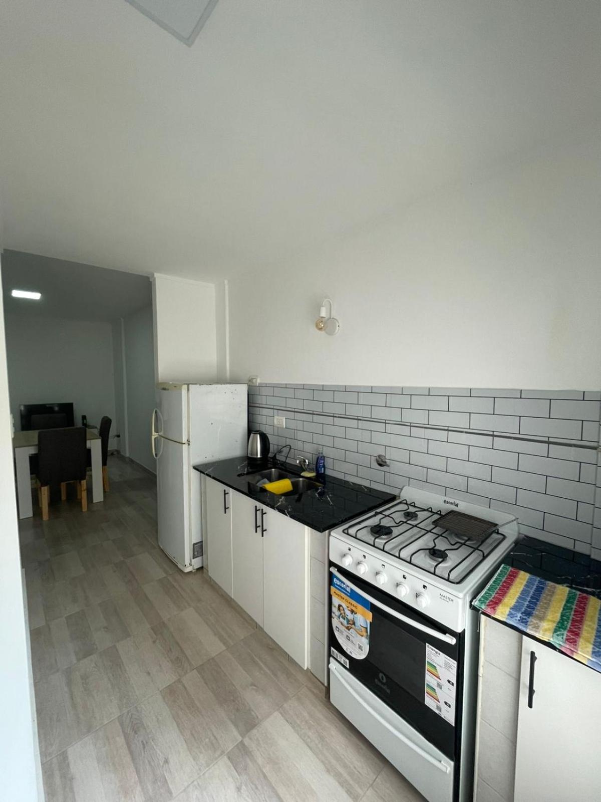One-Bedroom Apartment photo 2