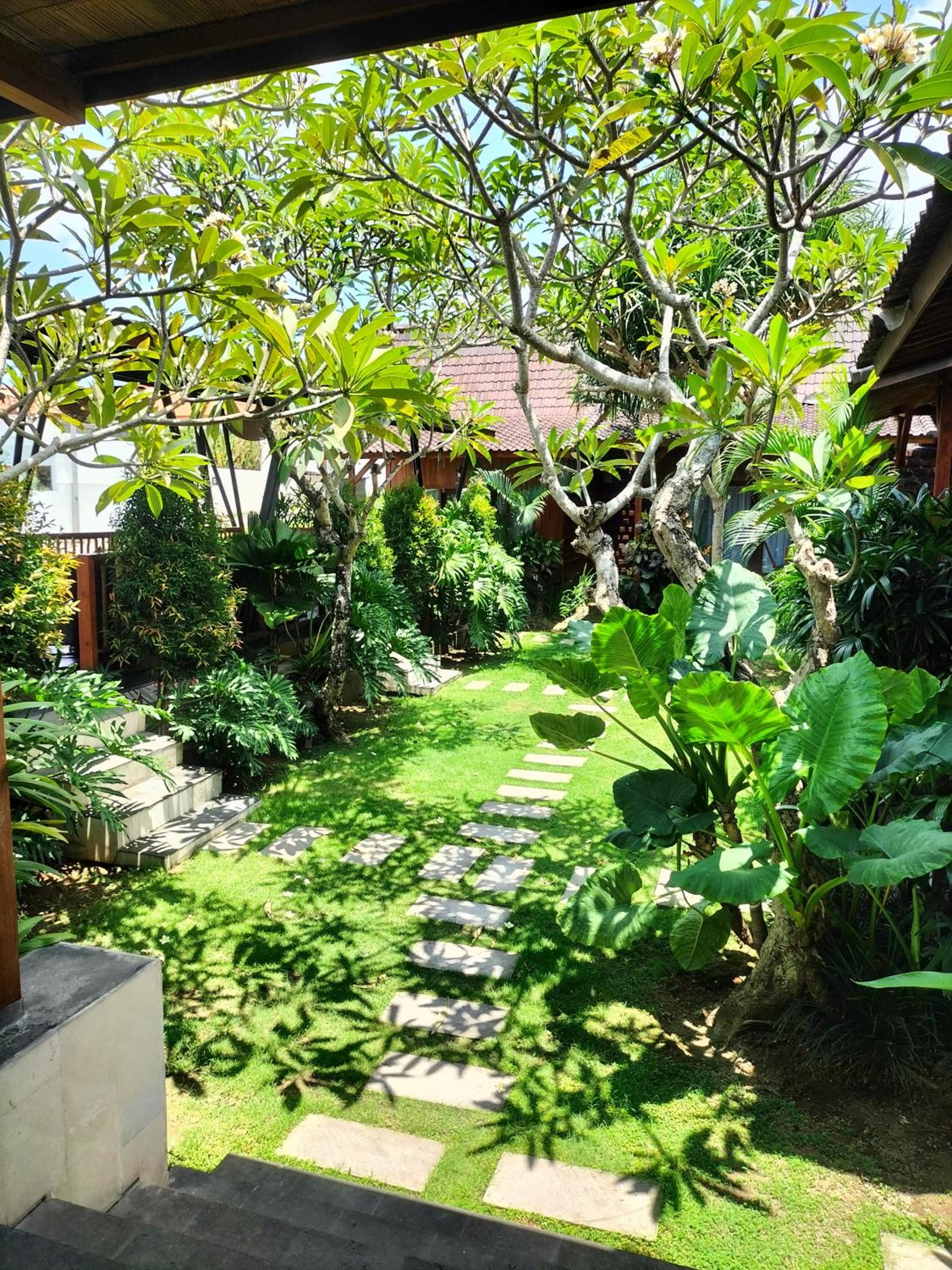 One Bedroom Joglo Villa - Photo 20