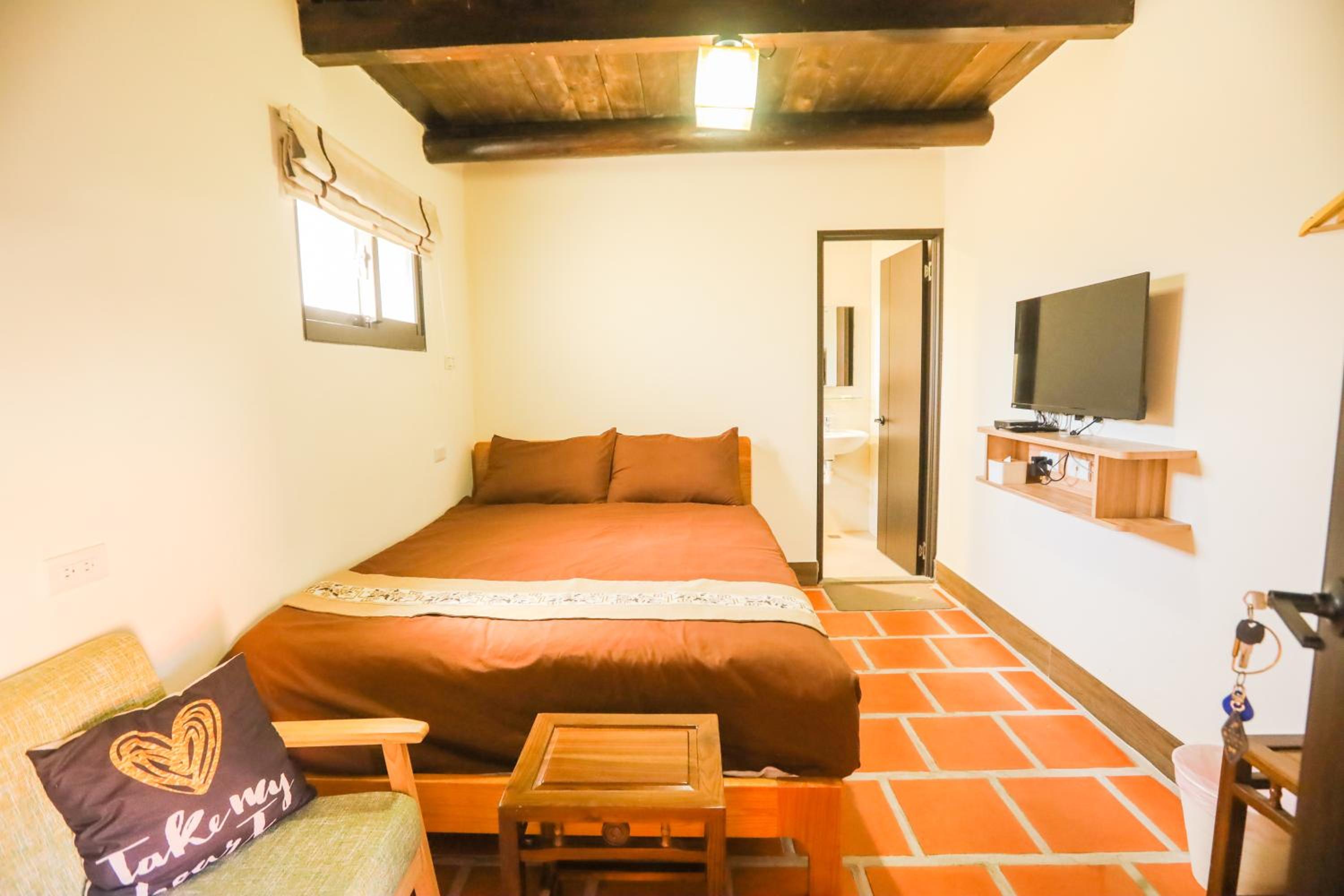 Double Room with Private Bathroom