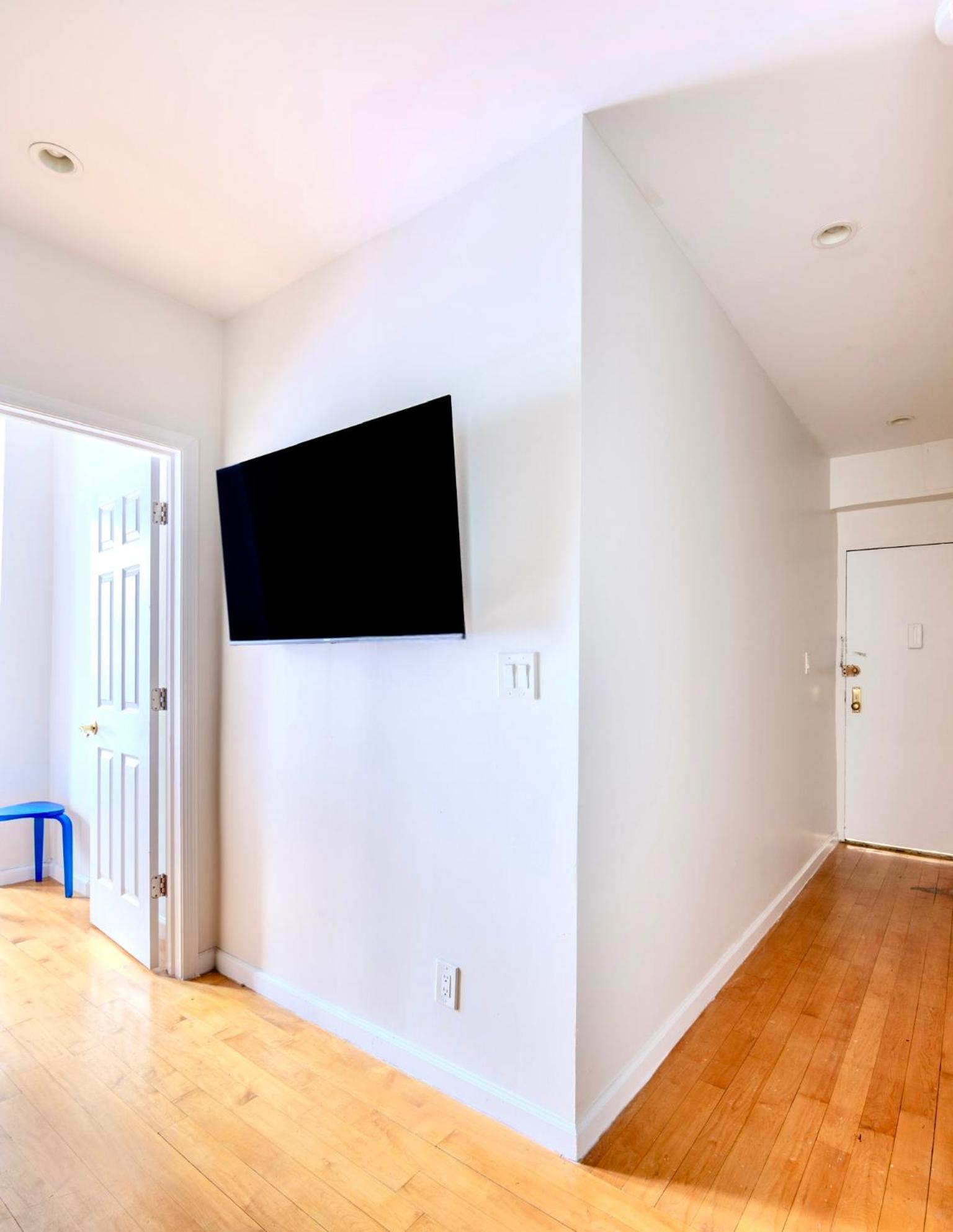 Two-Bedroom Apartment photo 1