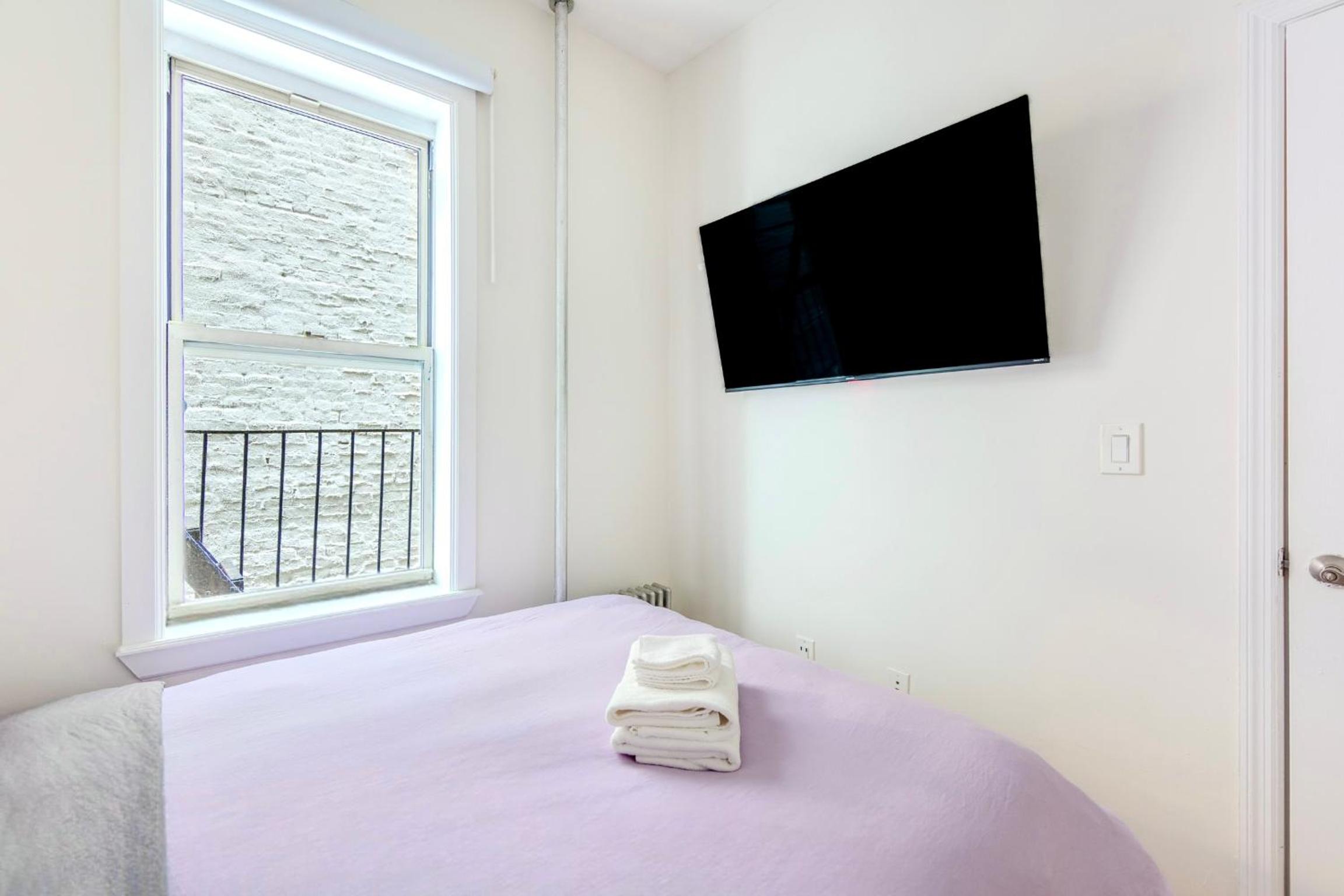 Two-Bedroom Apartment photo 2