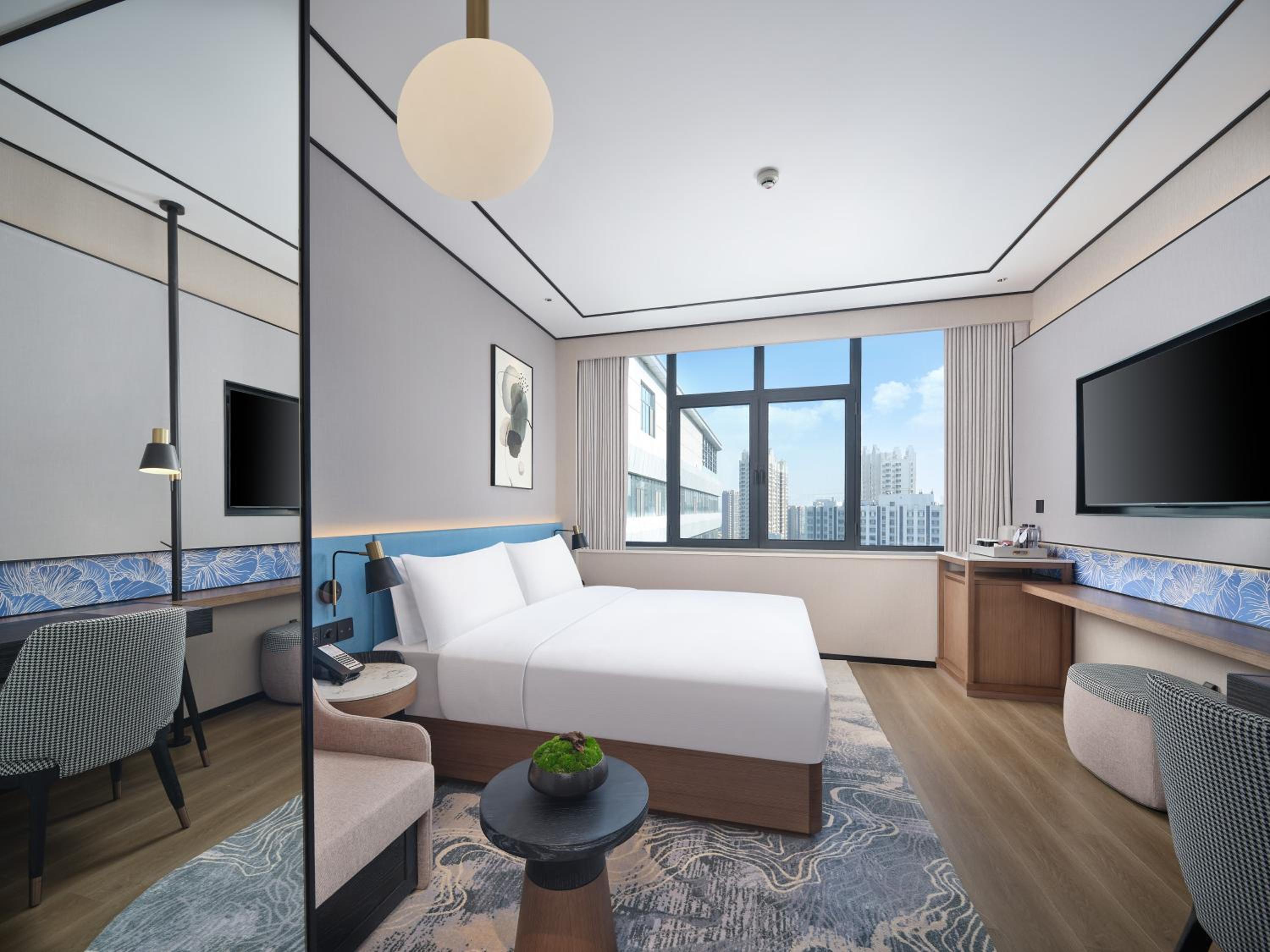 Superior King Room photo 3