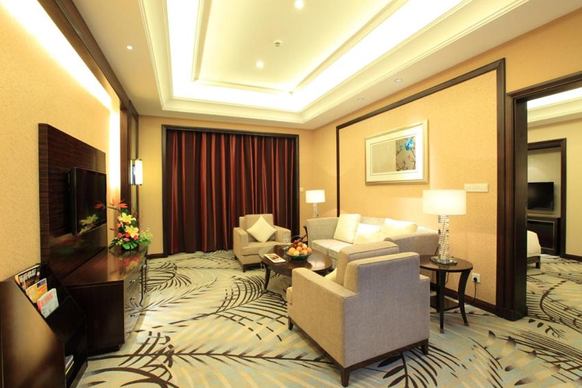 King Suite With Garden View photo 3