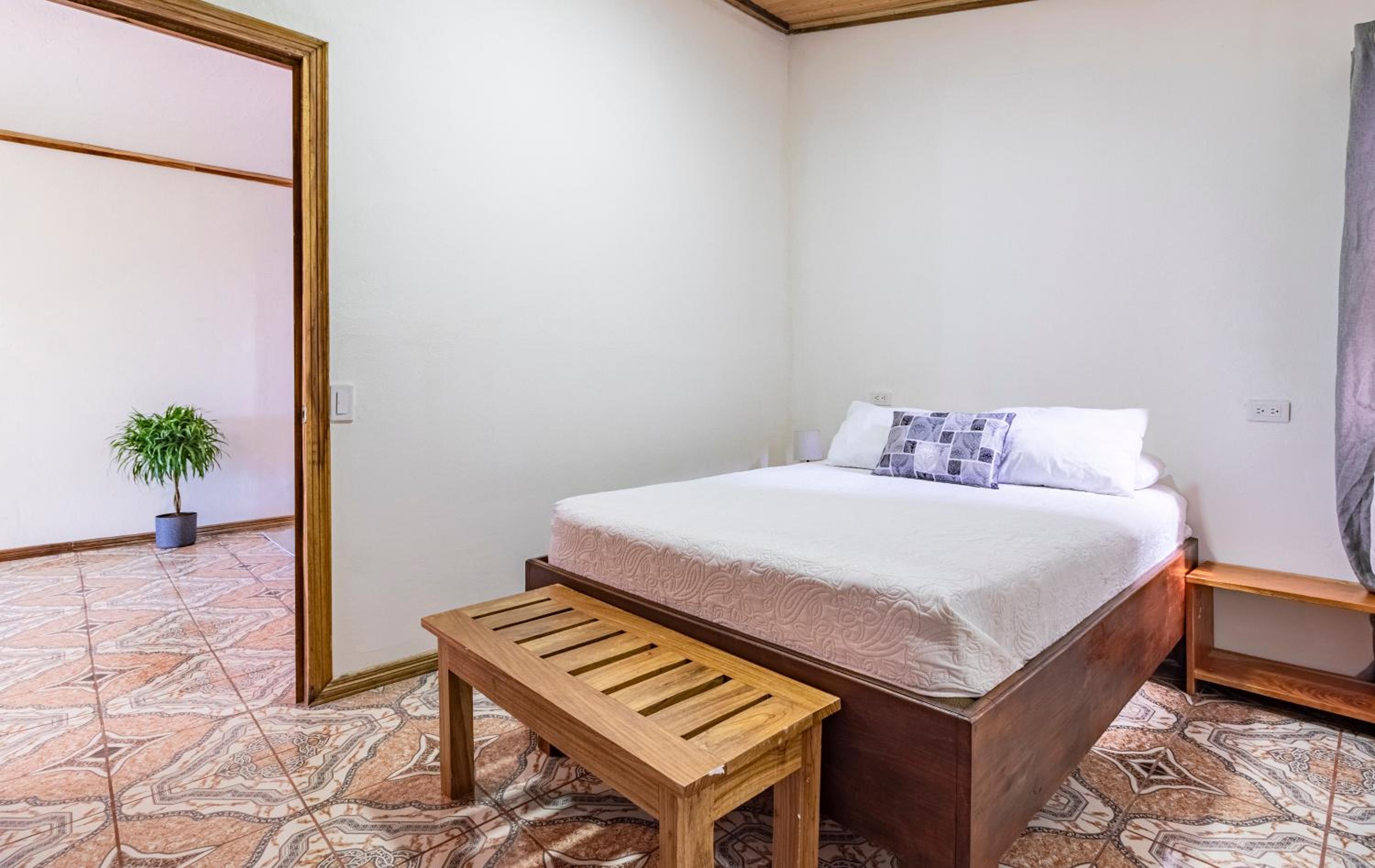 Small Double Room photo 2