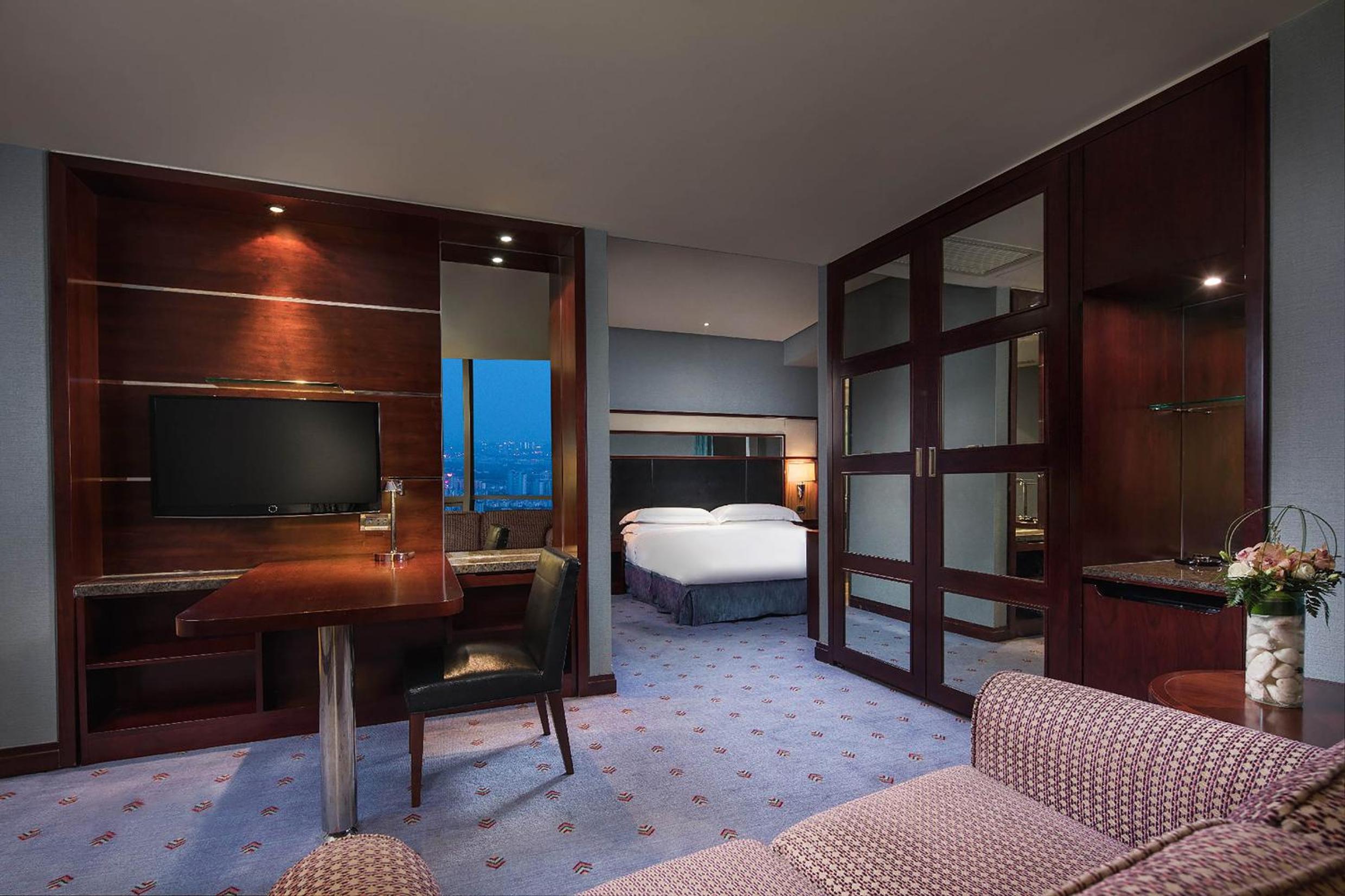 One-Bedroom Suite