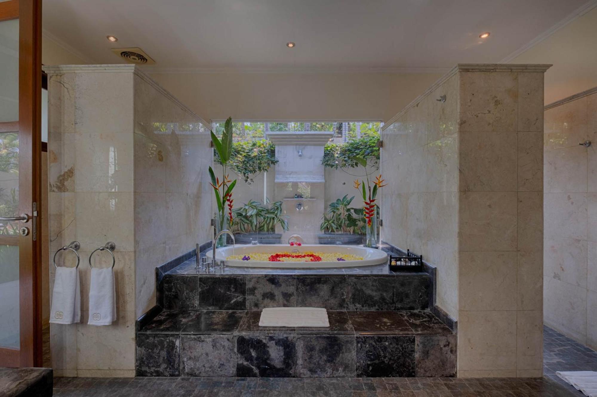 Four-Bedroom Villa with Private Pool and Garden View (2 minutes walk from beach) - Photo 90