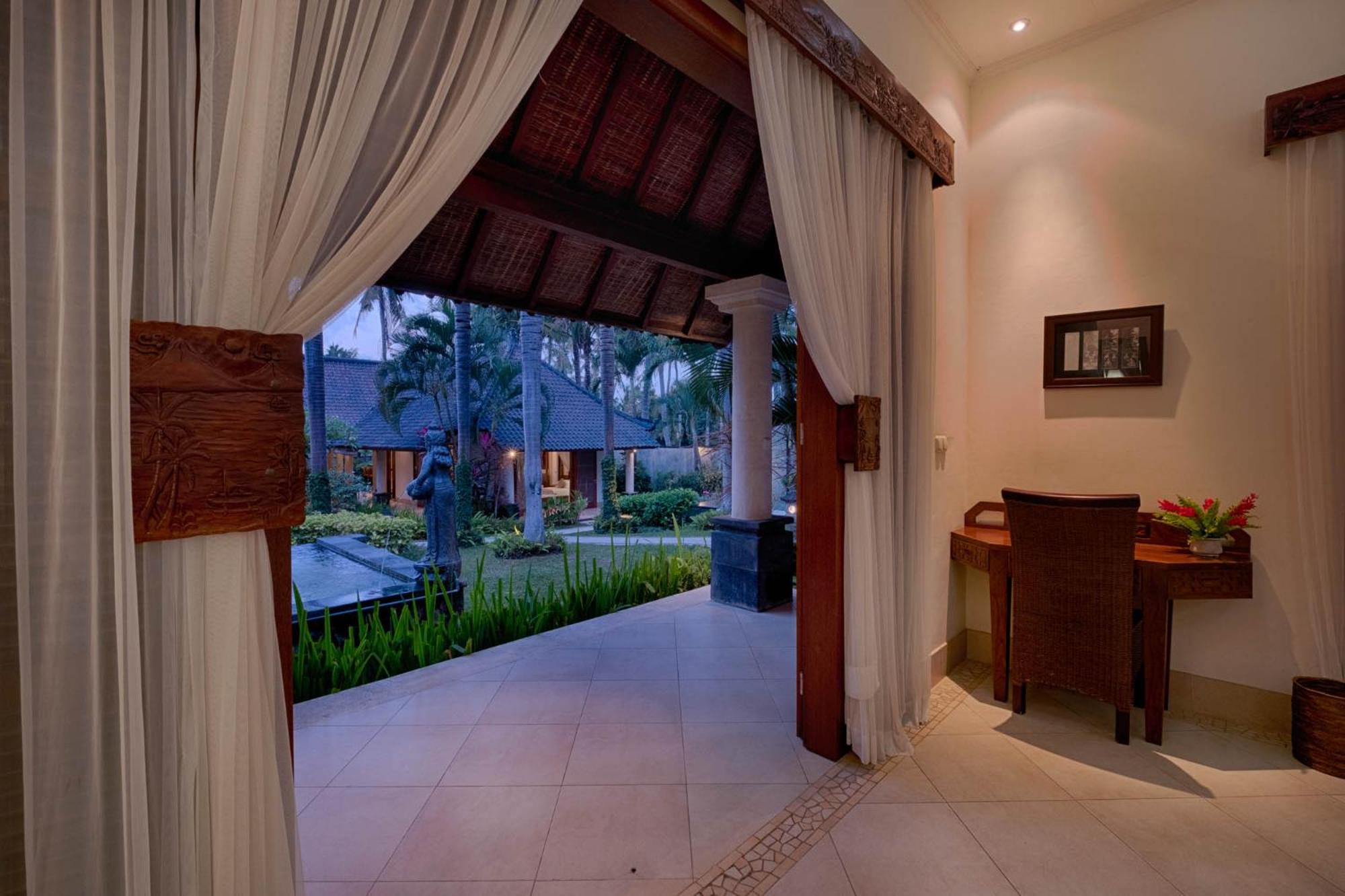Four-Bedroom Villa with Private Pool and Garden View (2 minutes walk from beach) - Photo 61